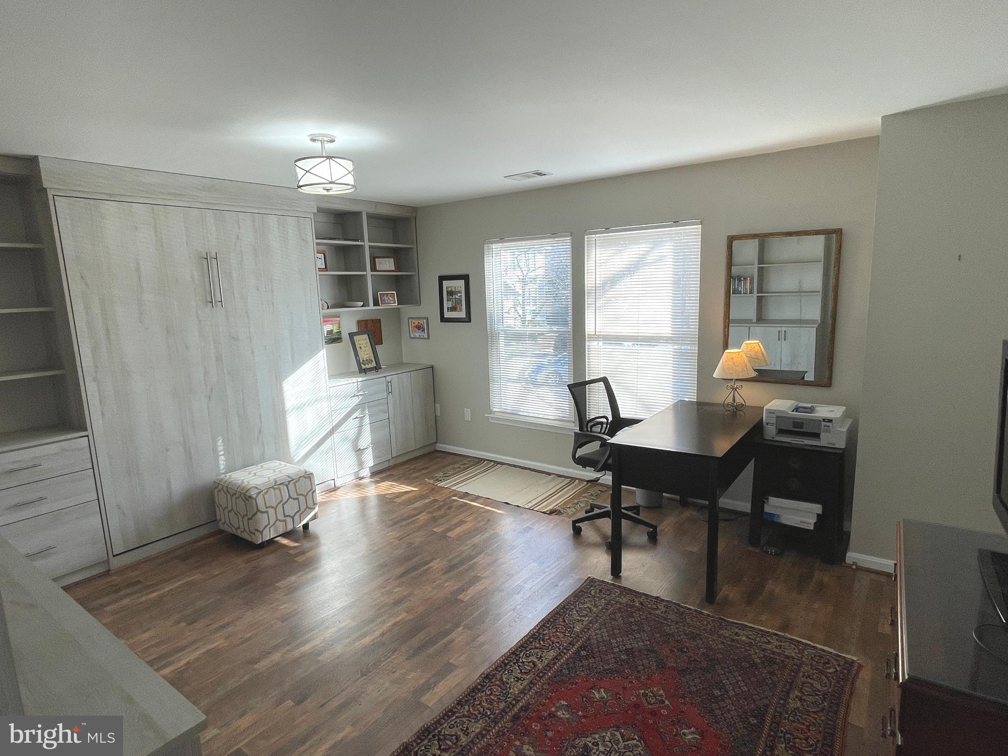 ASHBURN VILLAGE - Residential Lease