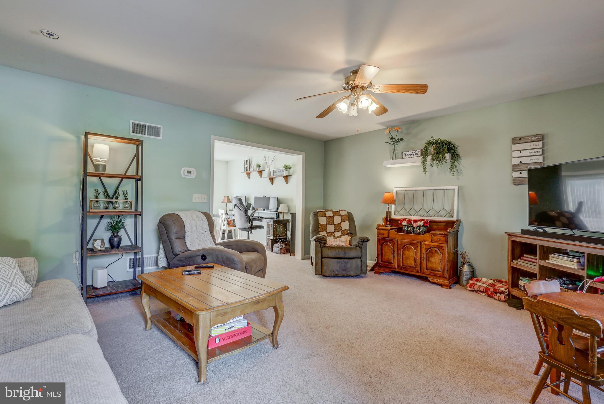 106 BATTENS CIRCLE
