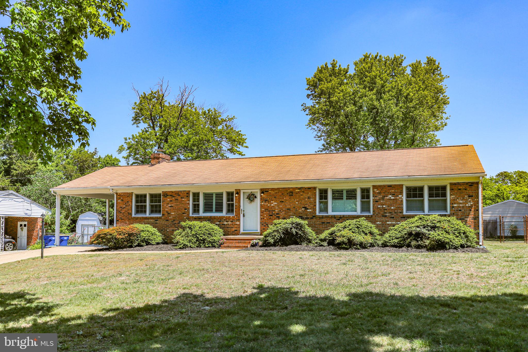 223 SPRING KNOLL CIRCLE