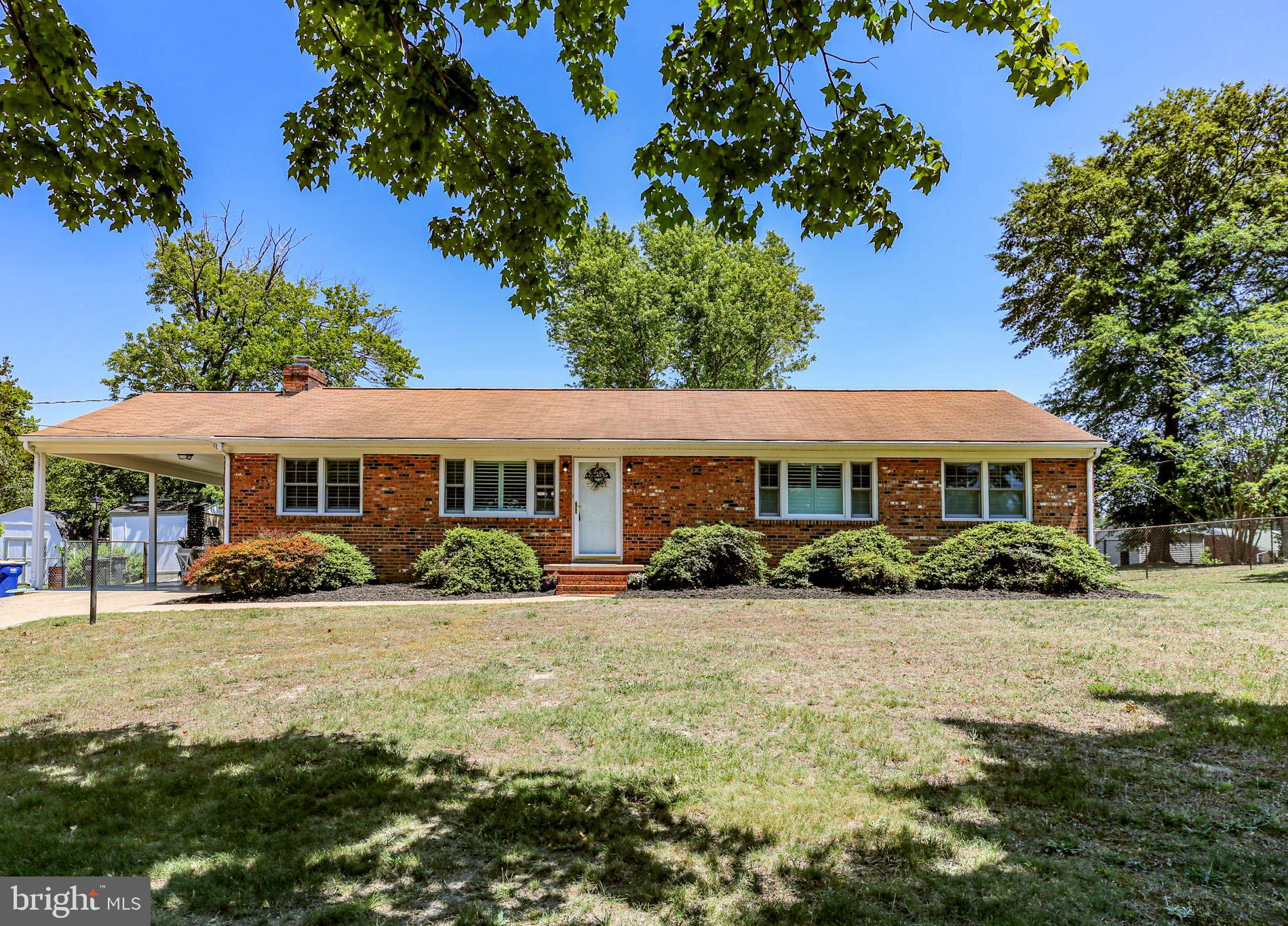 223 SPRING KNOLL CIRCLE