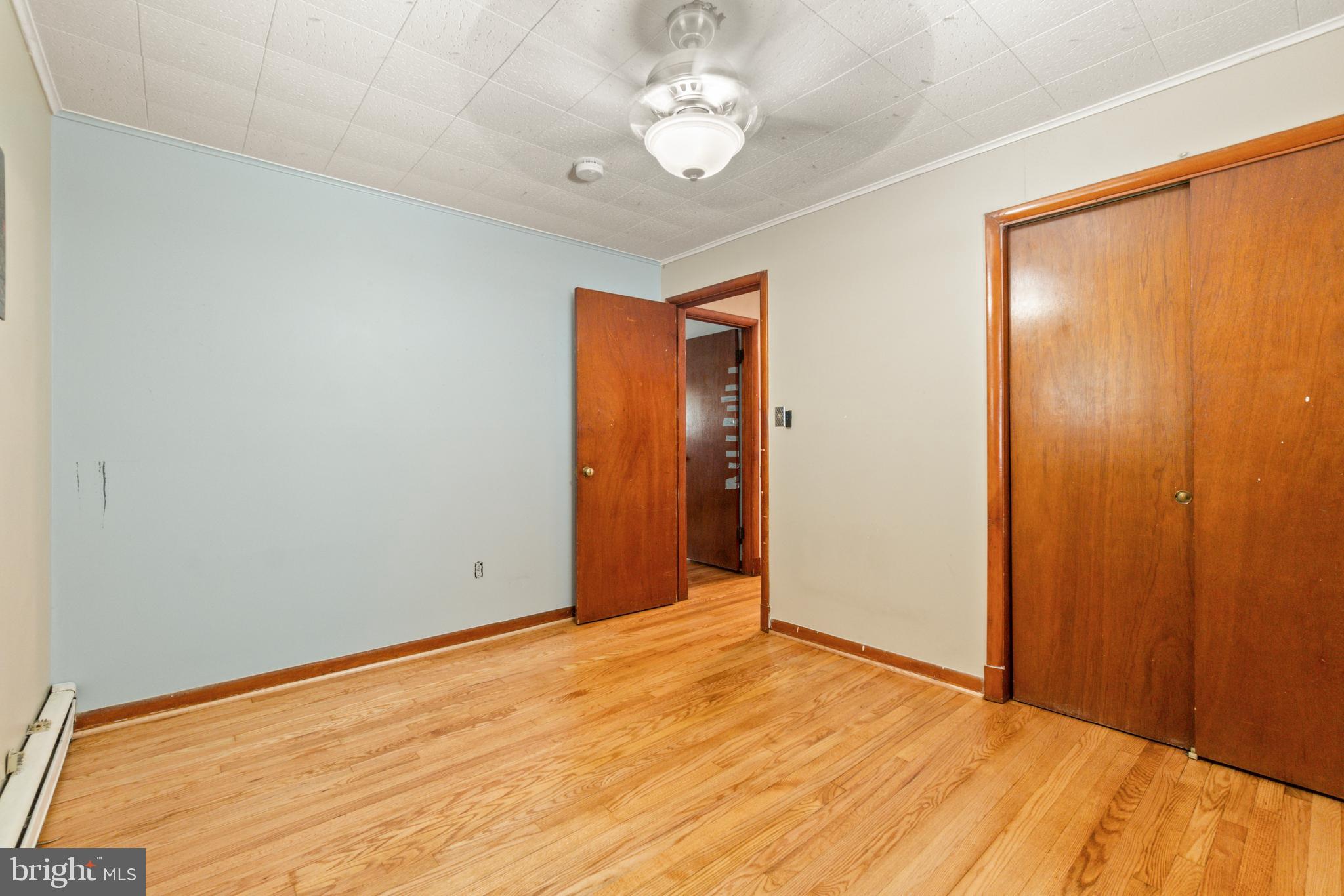 PARKVILLE HEIGHTS - Residential