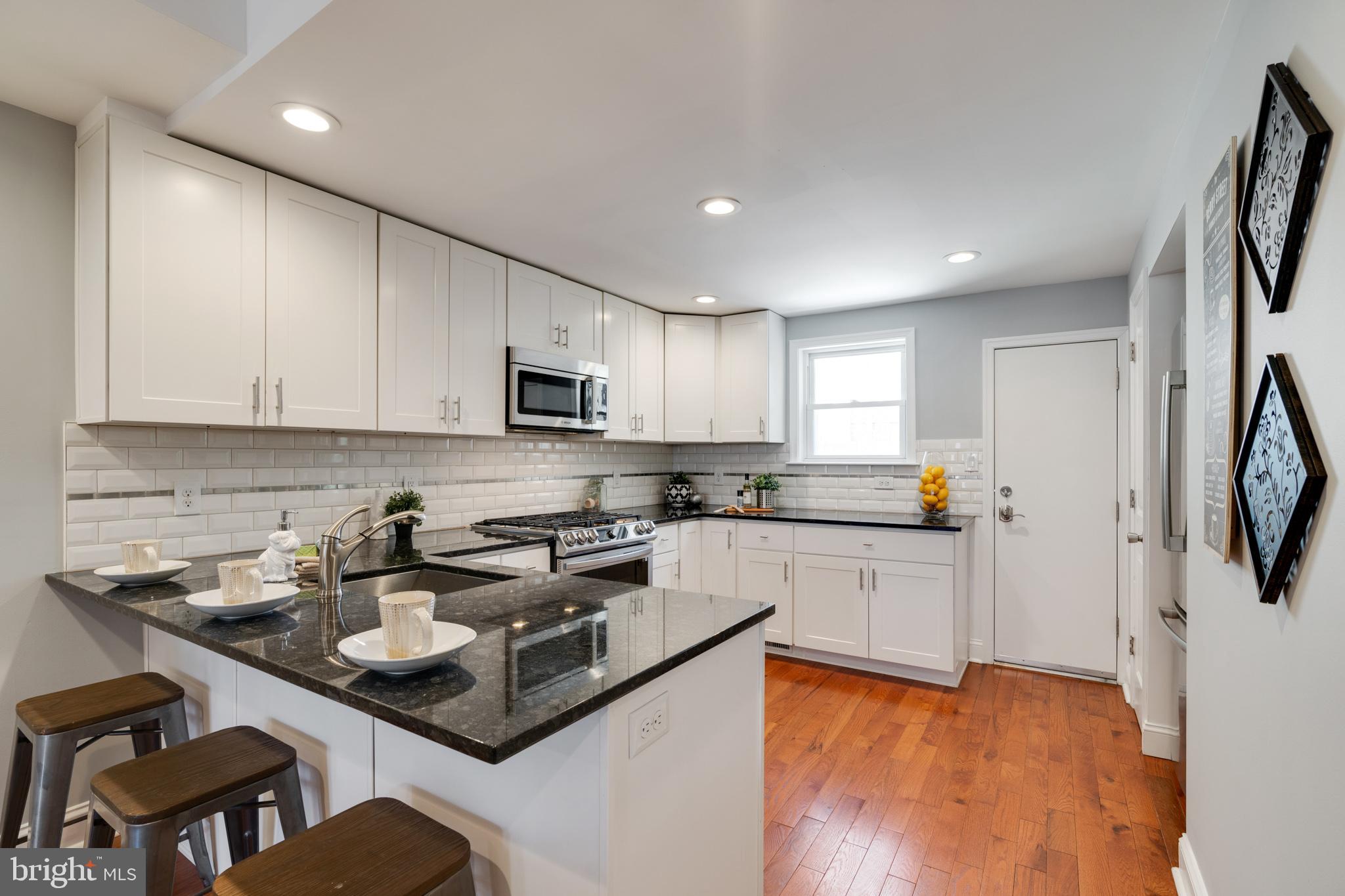 PASSYUNK SQUARE - Residential