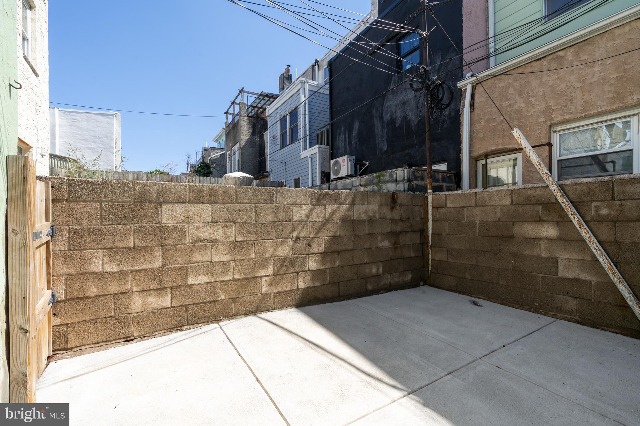 PASSYUNK SQUARE - Residential