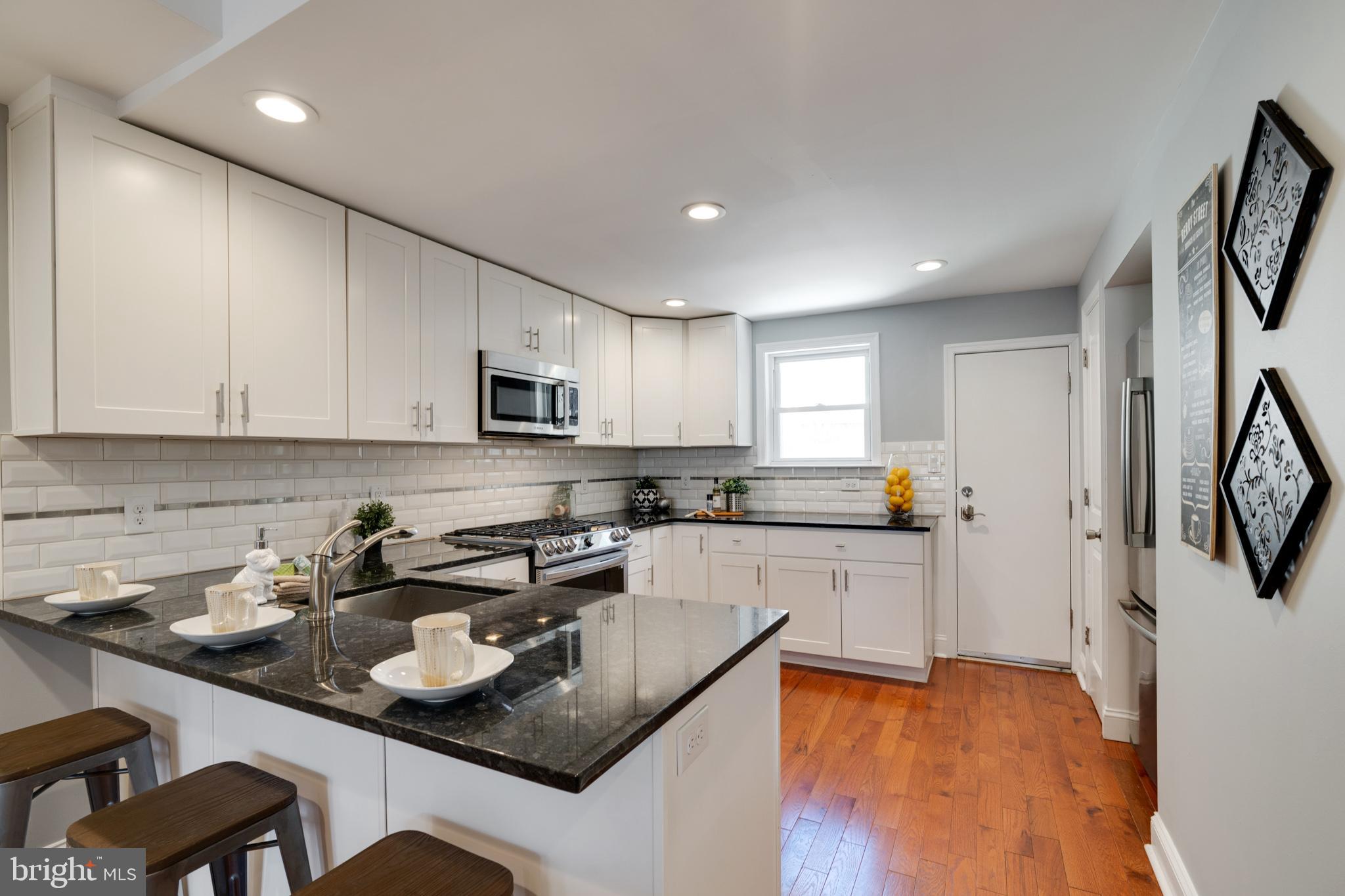 PASSYUNK SQUARE - Residential