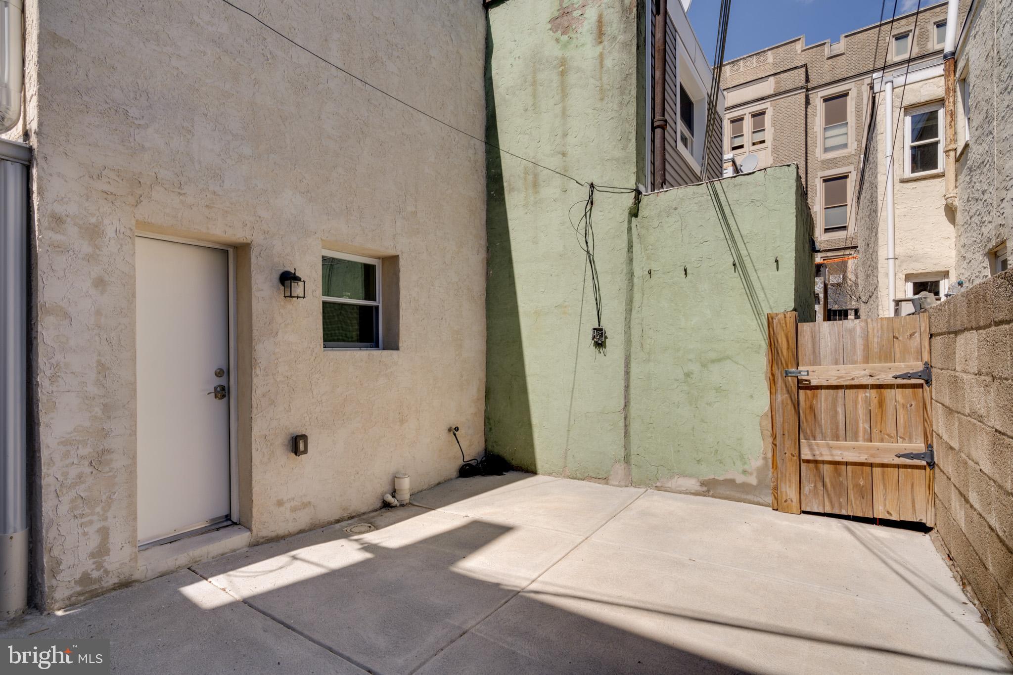 PASSYUNK SQUARE - Residential