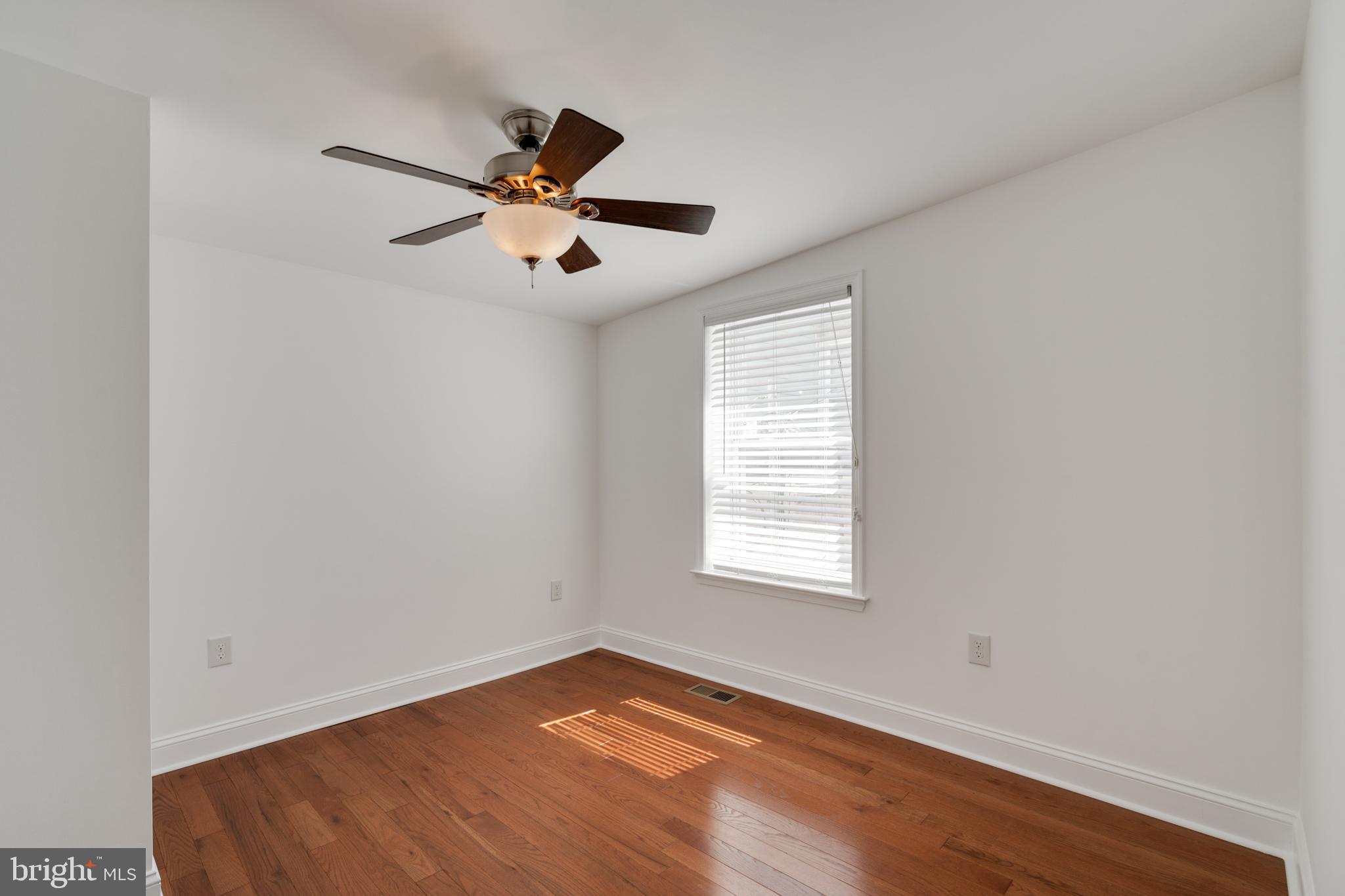 PASSYUNK SQUARE - Residential