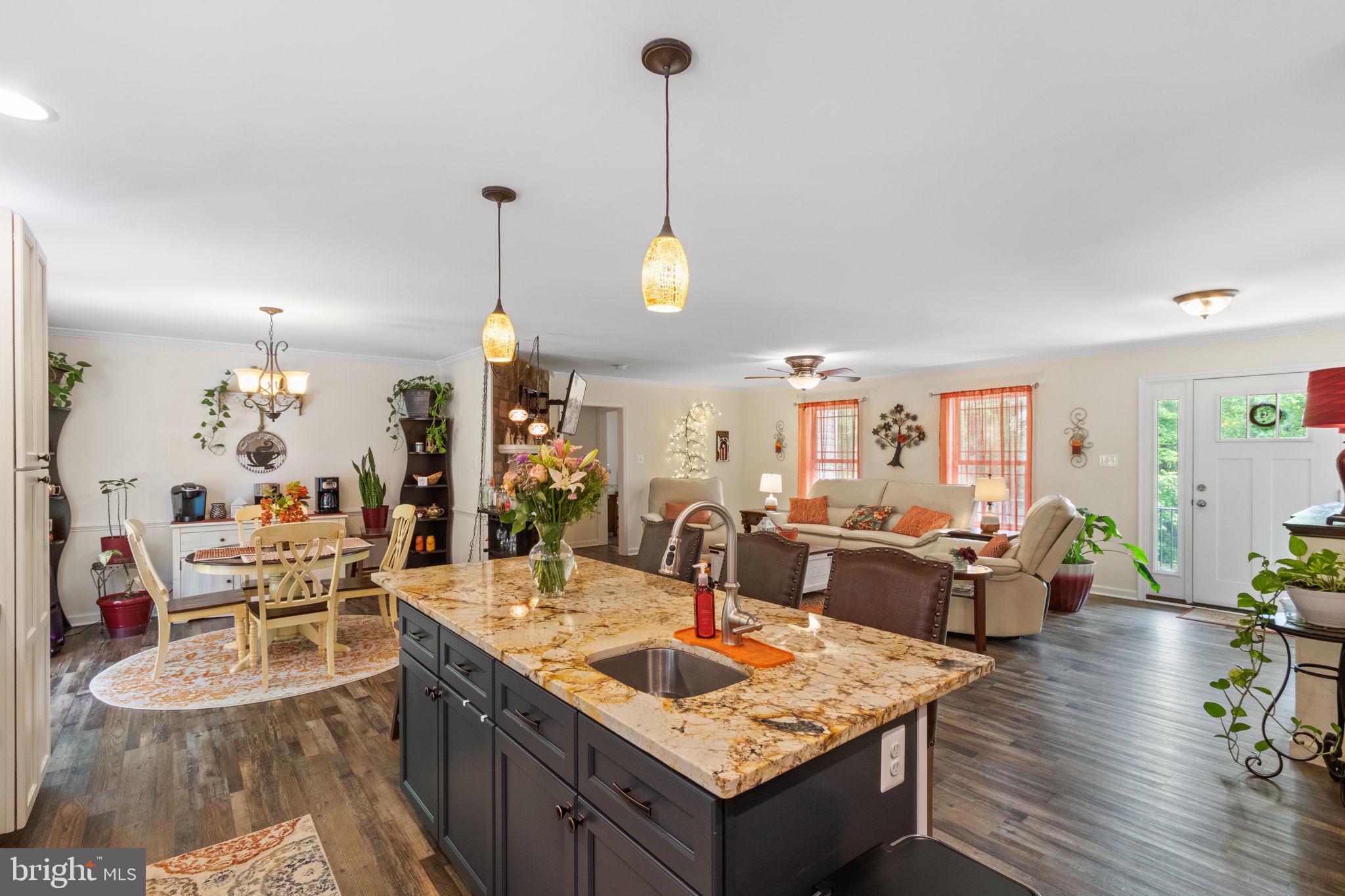 THE ESTATES AT LIGHT LANE - Residential