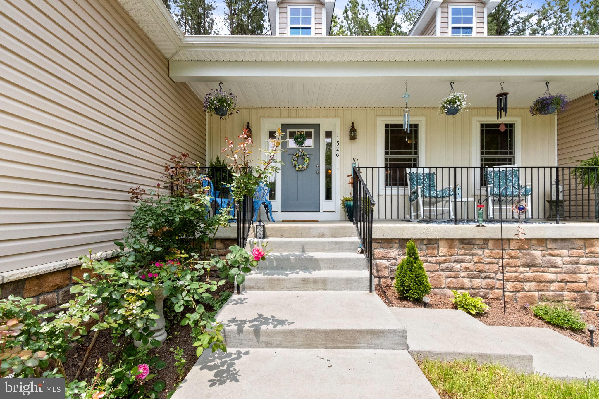 THE ESTATES AT LIGHT LANE - Residential