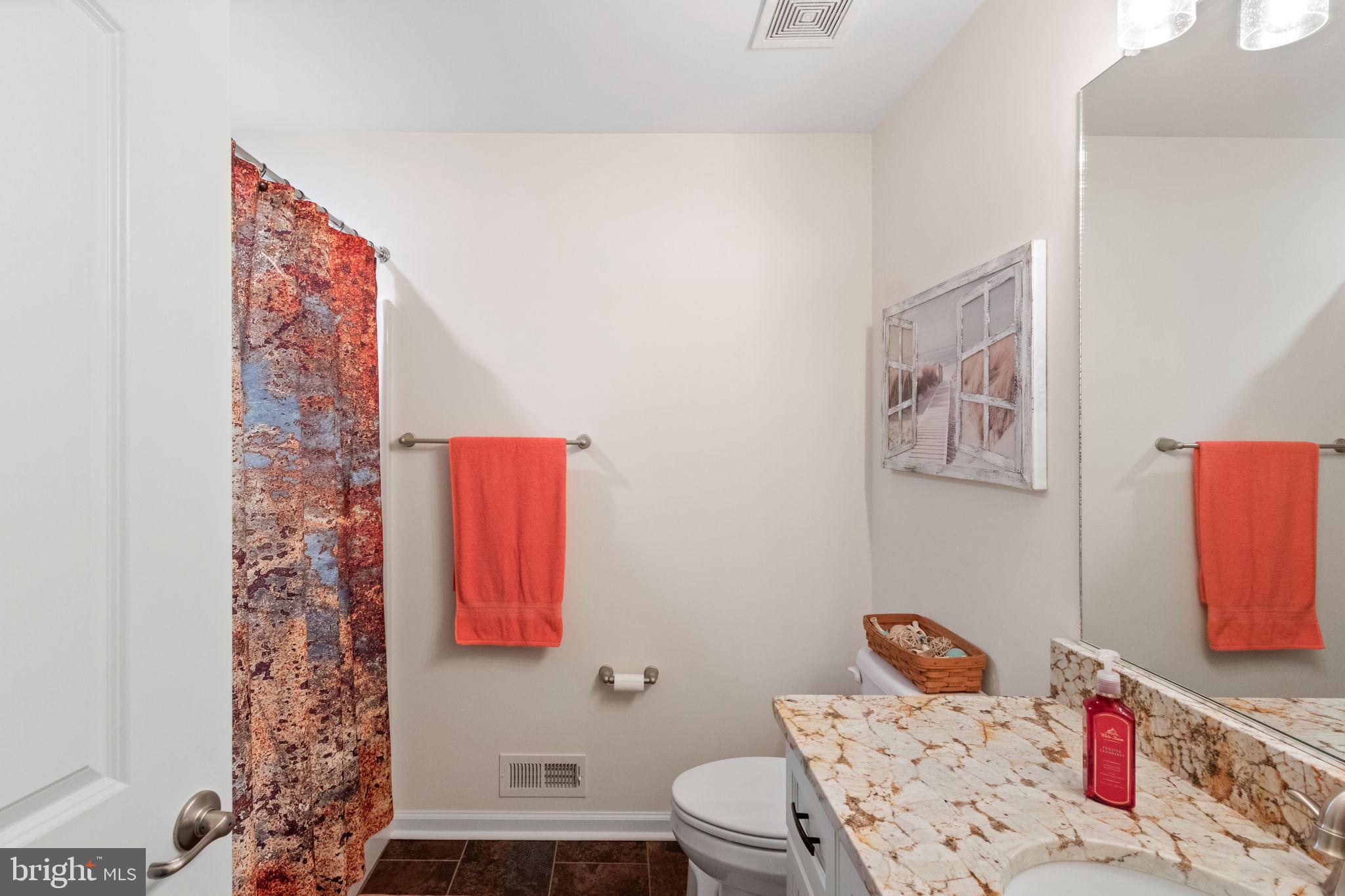 THE ESTATES AT LIGHT LANE - Residential