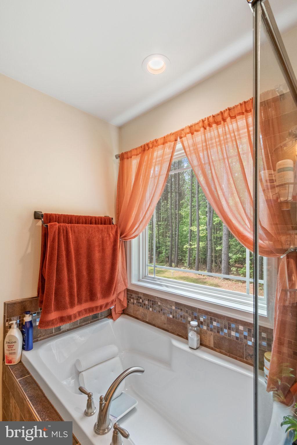 THE ESTATES AT LIGHT LANE - Residential