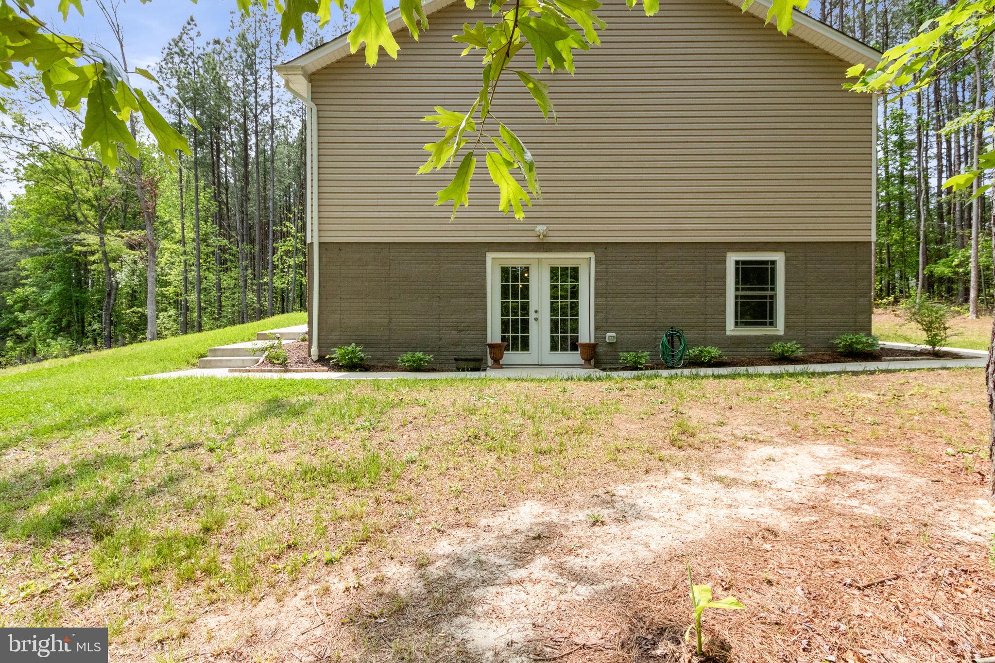 THE ESTATES AT LIGHT LANE - Residential