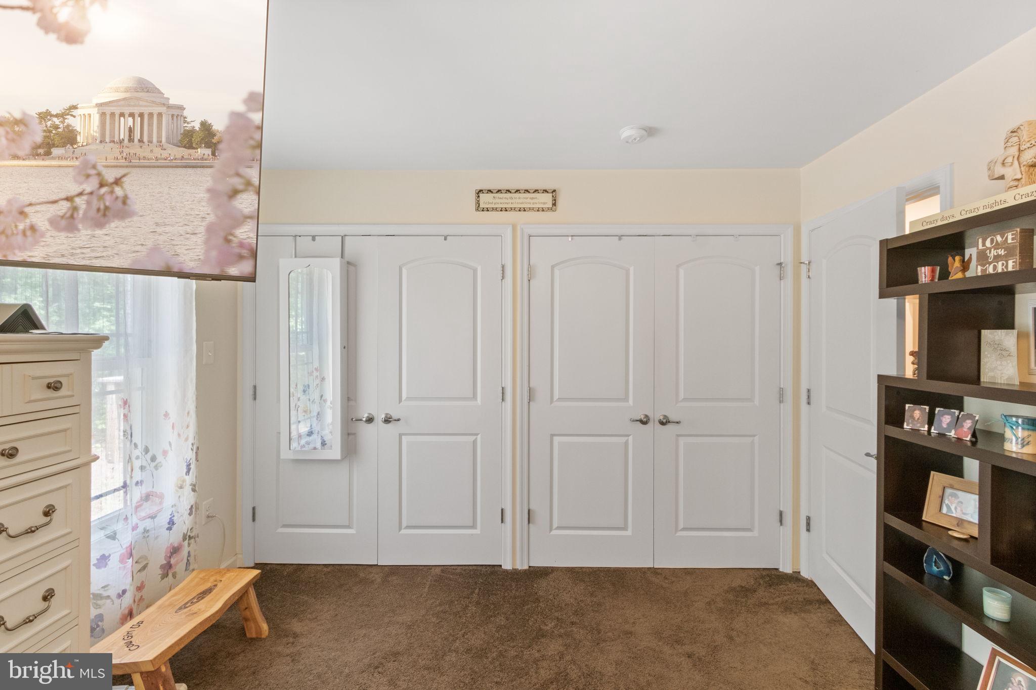 THE ESTATES AT LIGHT LANE - Residential