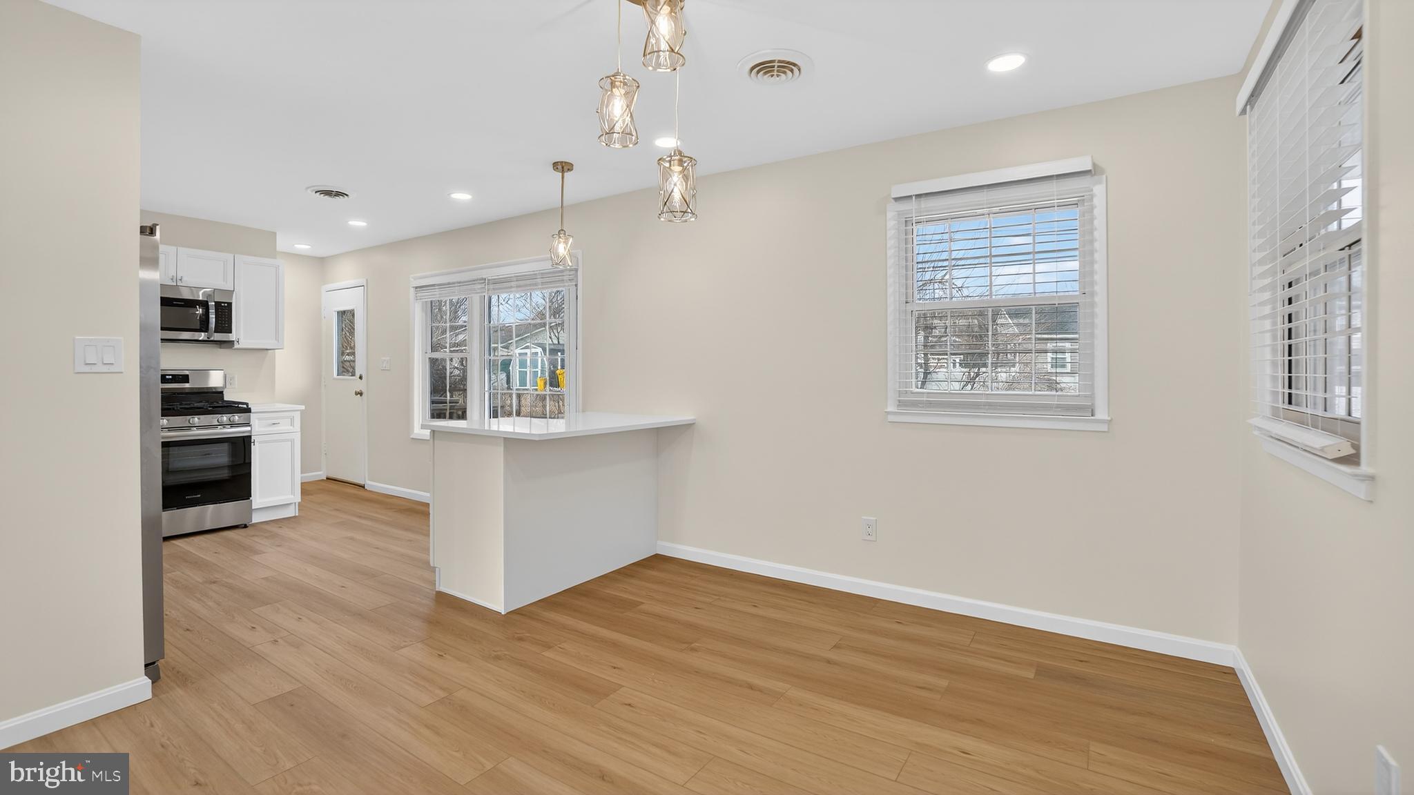 GLEN BURNIE PARK - Residential