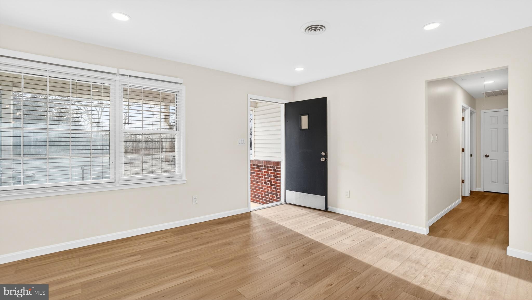 GLEN BURNIE PARK - Residential