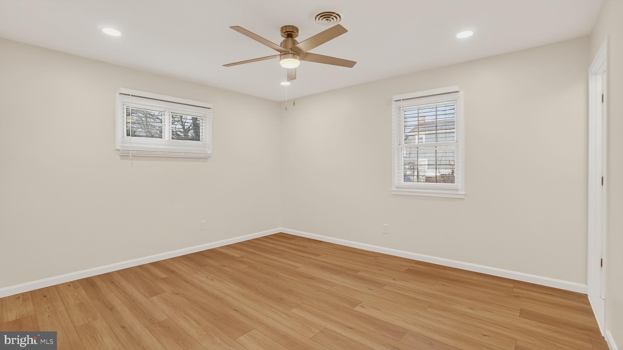 GLEN BURNIE PARK - Residential