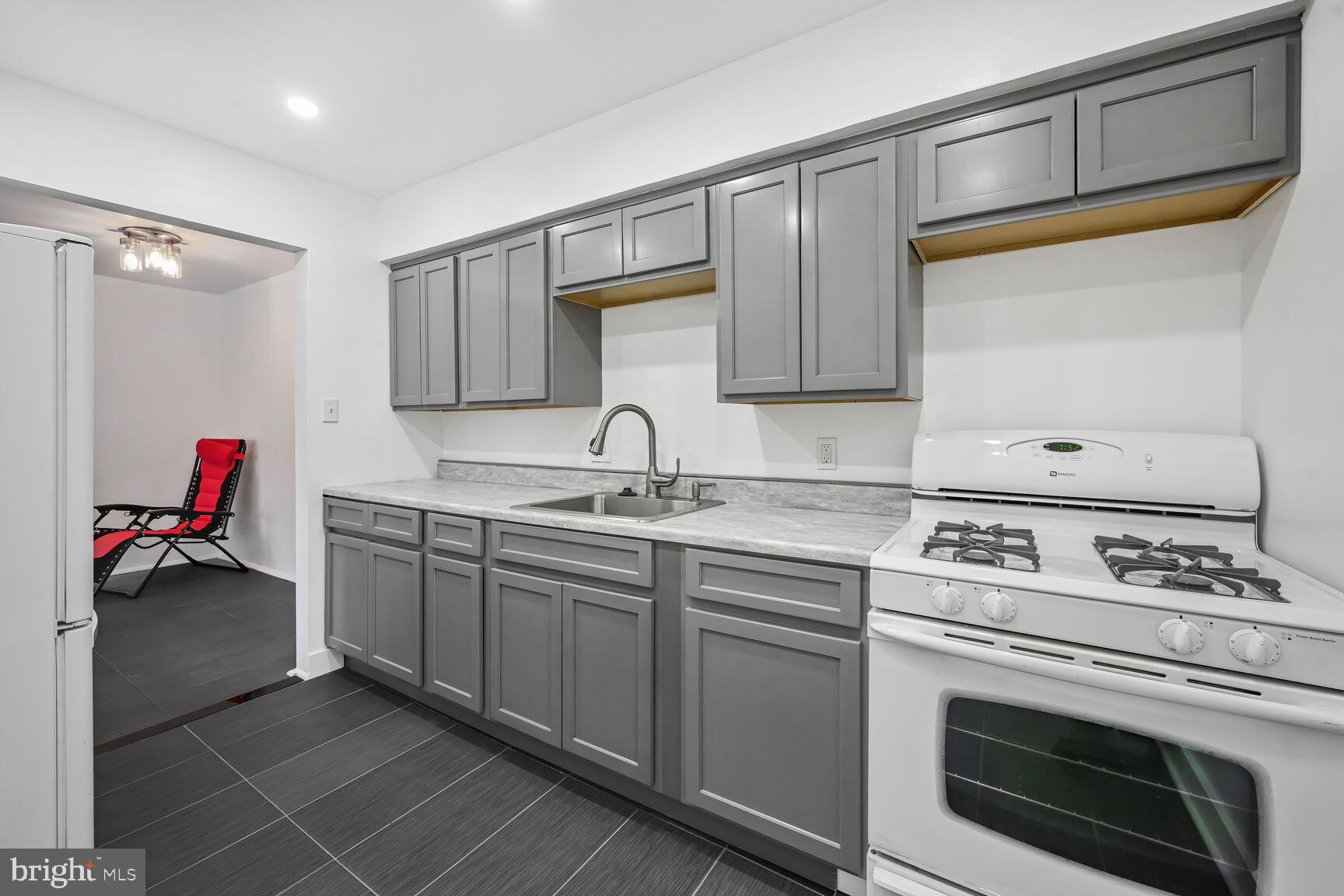 BLADENWOODS - Residential Lease