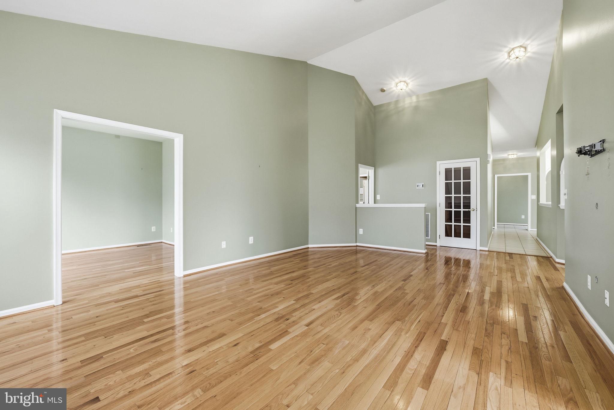 HERITAGE HUNT - Residential