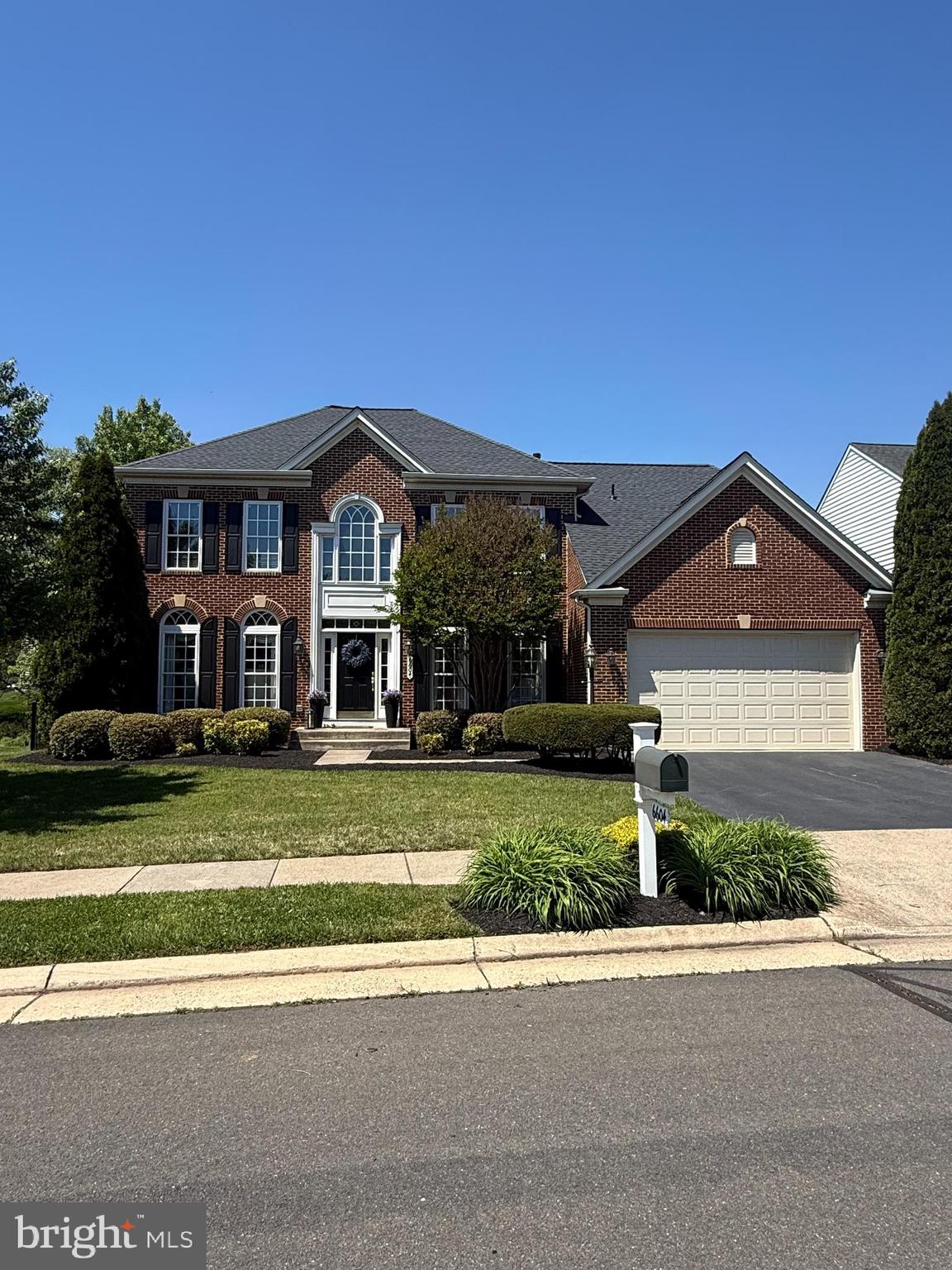 6604 KANAWHA WAY