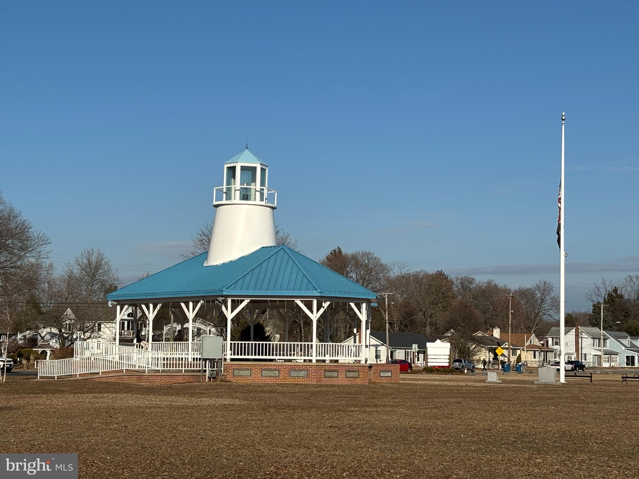 NORTH EAST ISLES - Residential