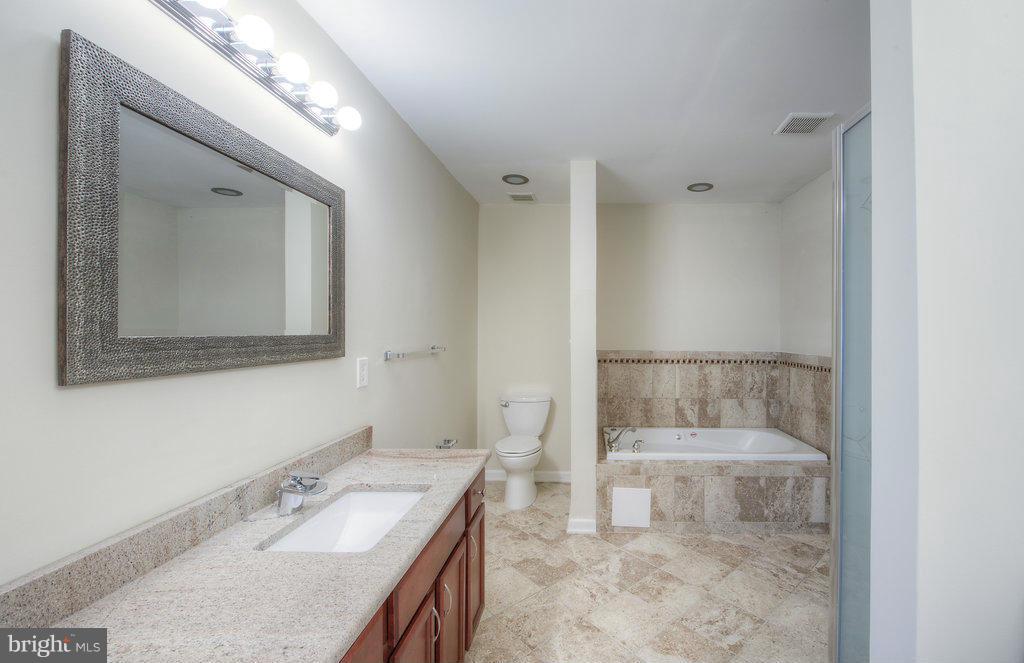 GRAHAM PARK SHORES - Residential