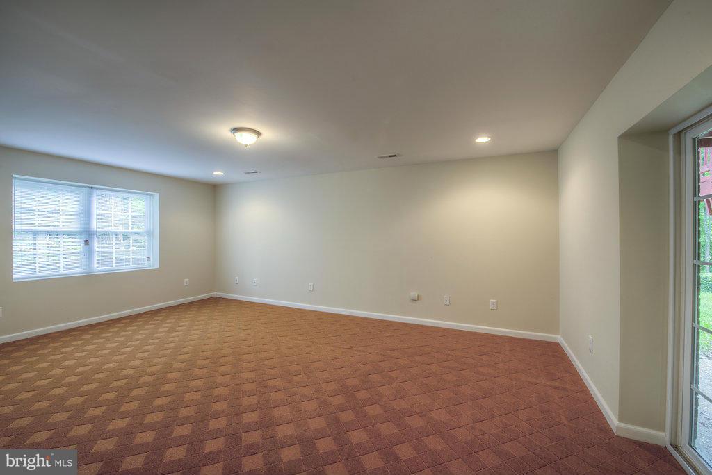 GRAHAM PARK SHORES - Residential