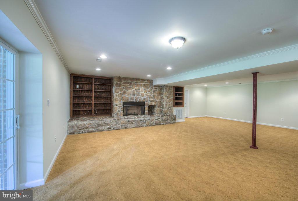 GRAHAM PARK SHORES - Residential