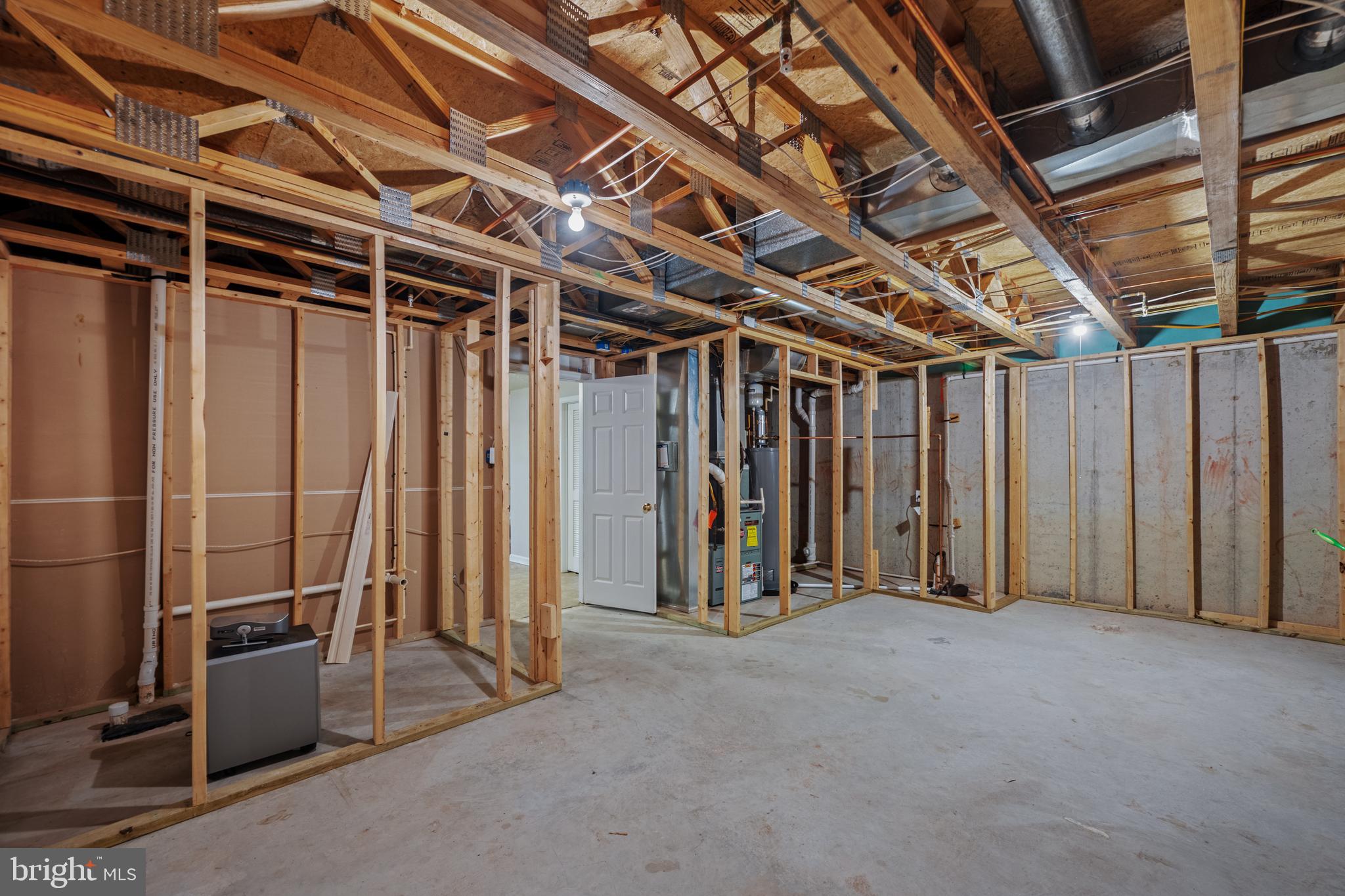 AUTUMN RUN - Residential