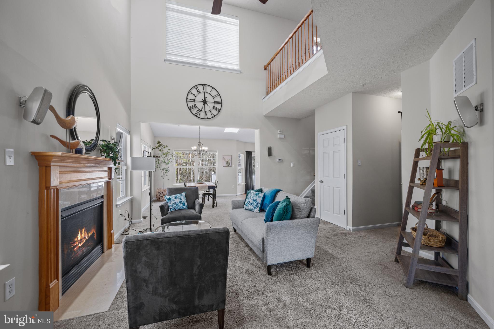 AUTUMN RUN - Residential