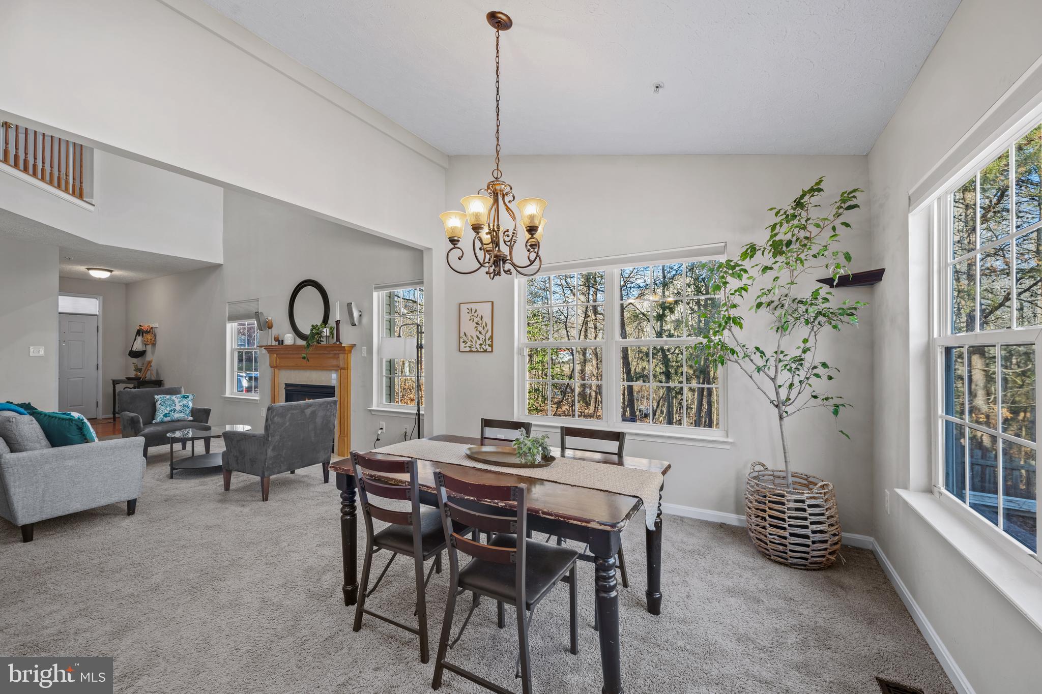 AUTUMN RUN - Residential