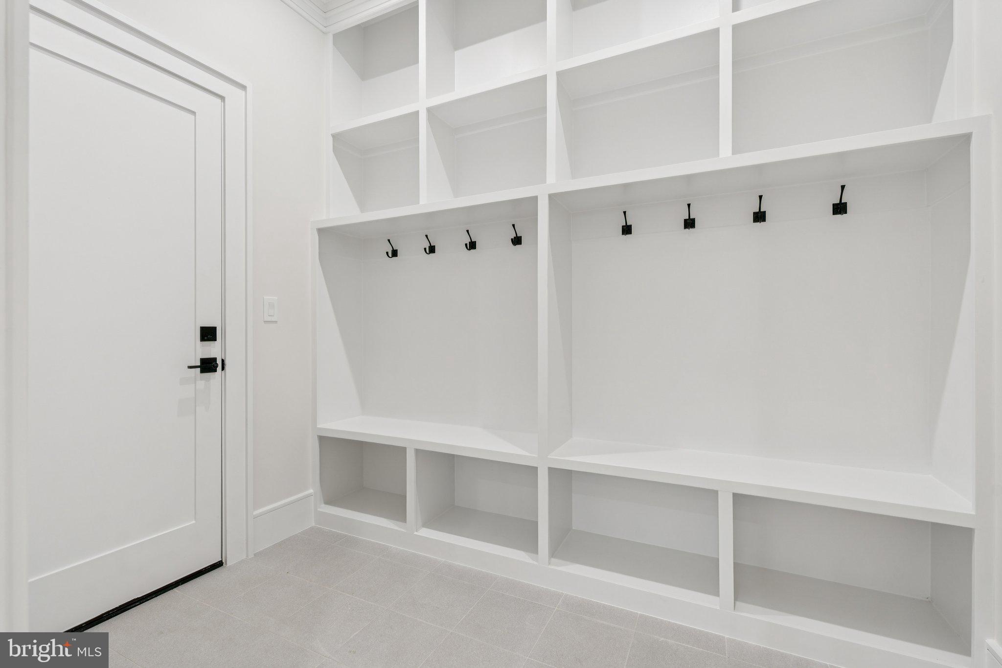 WILDWOOD MANOR - Residential