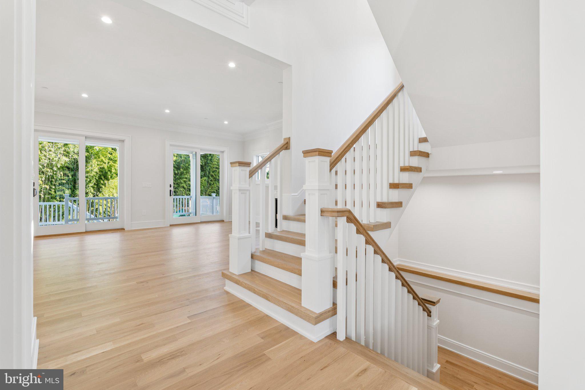 WILDWOOD MANOR - Residential