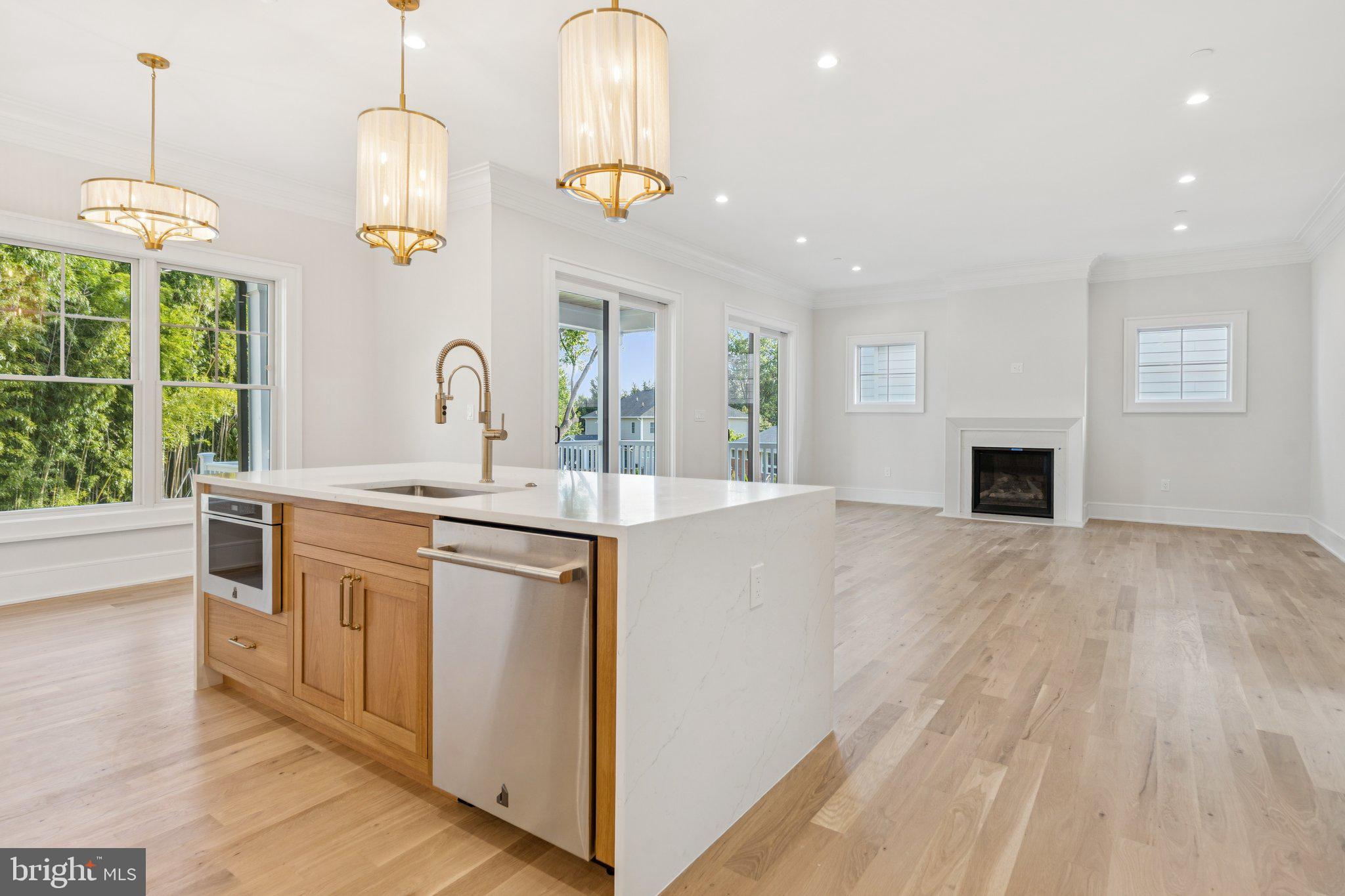 WILDWOOD MANOR - Residential