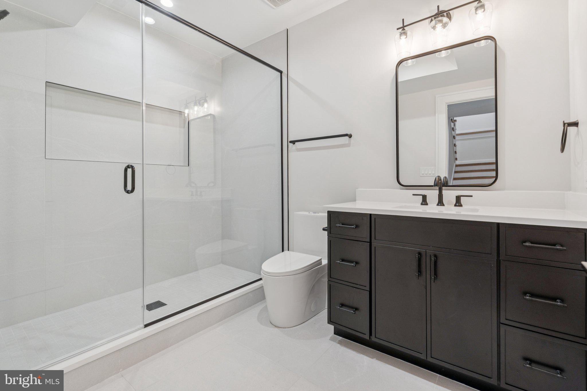 WILDWOOD MANOR - Residential