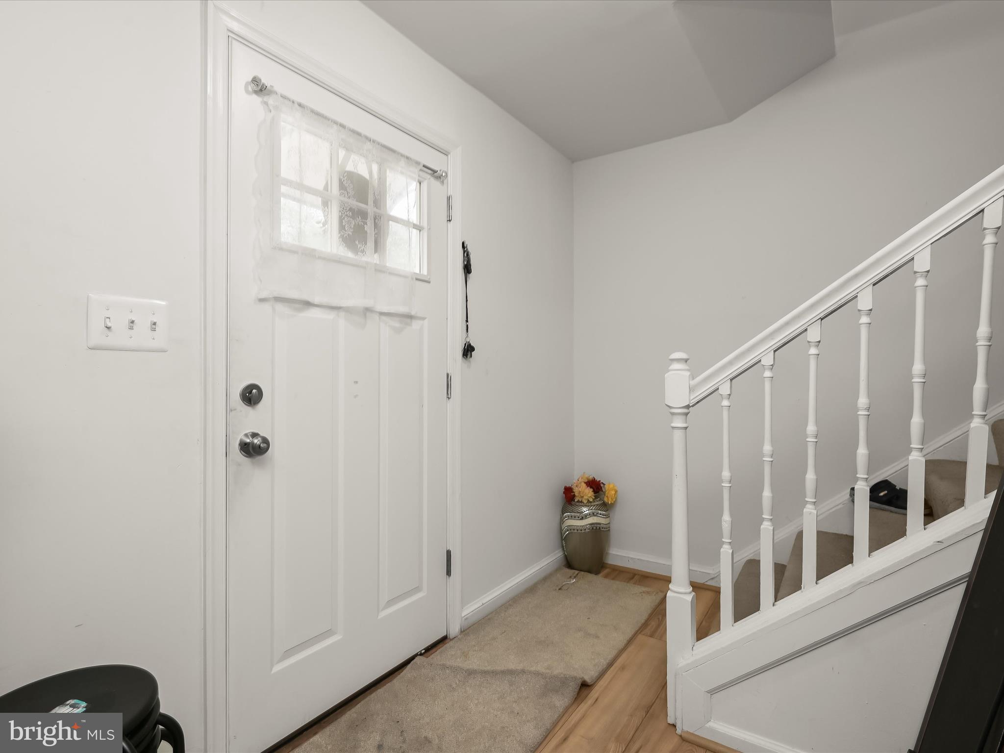 7799 FOX COURT