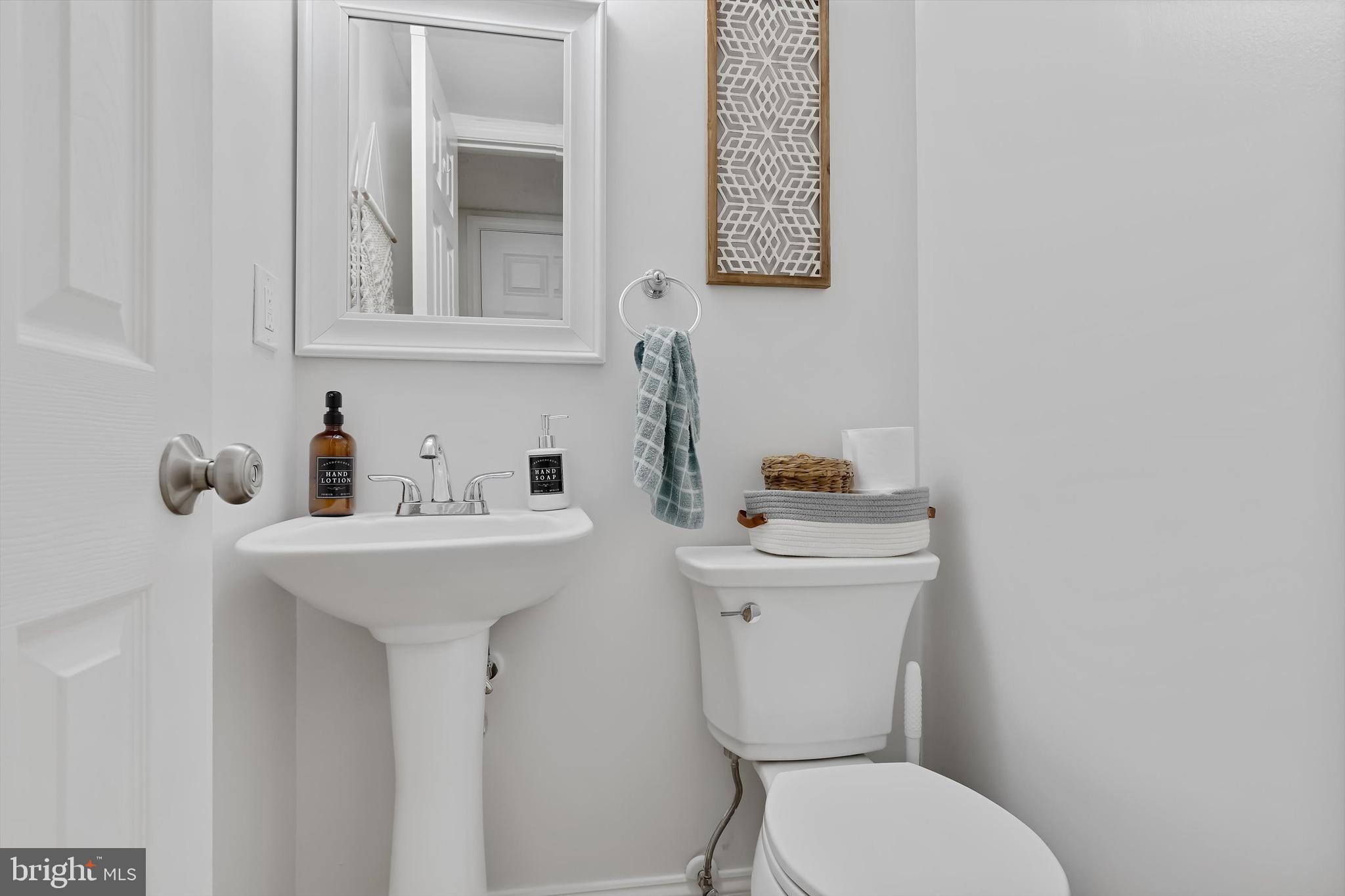 HUNTERS POINTE - Residential