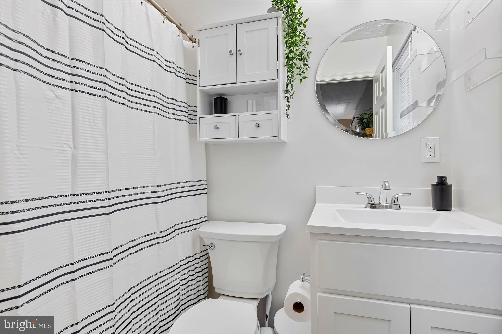 HUNTERS POINTE - Residential