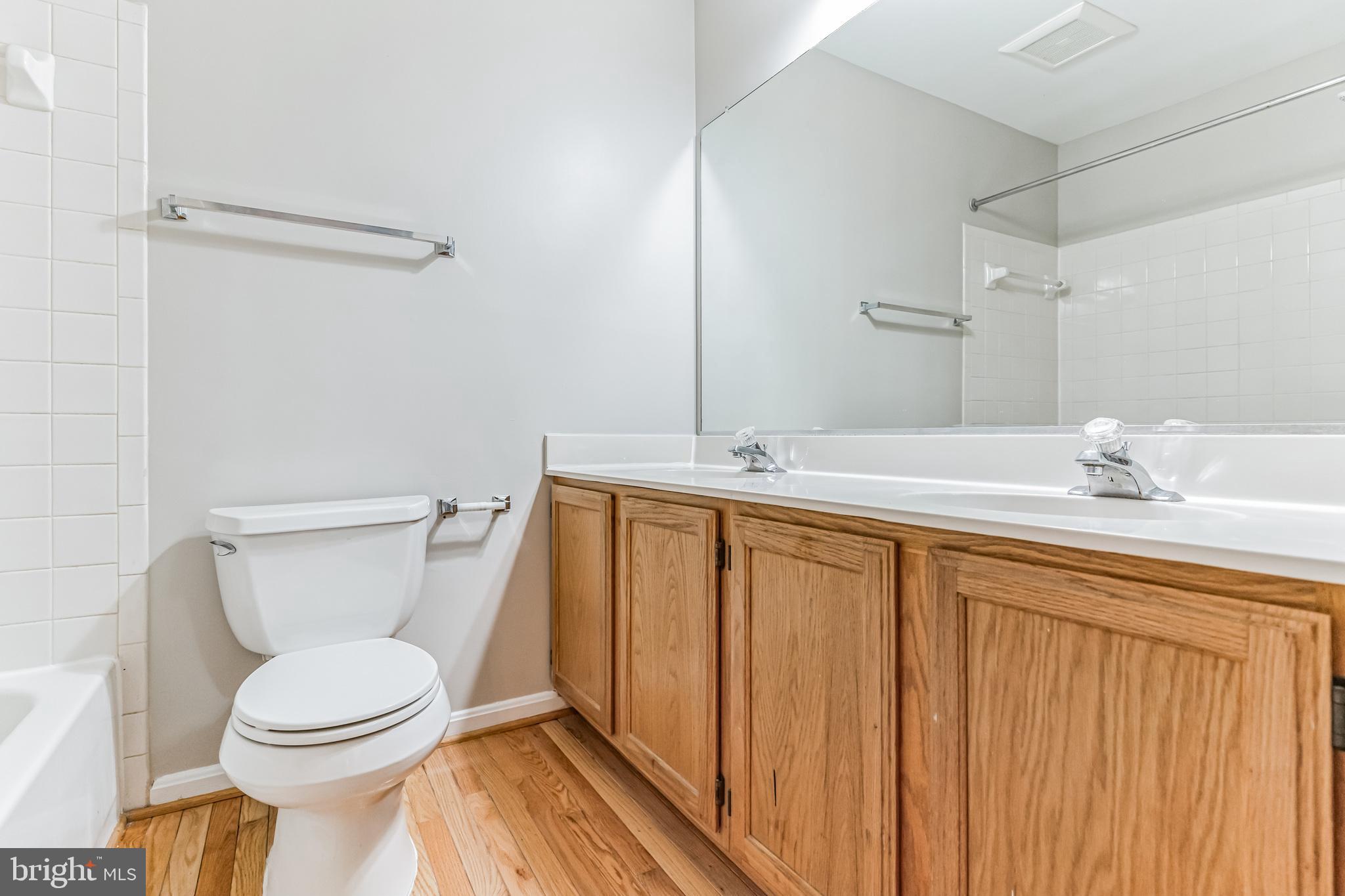 LIFESTYLE AT SULLY STATION - Residential Lease