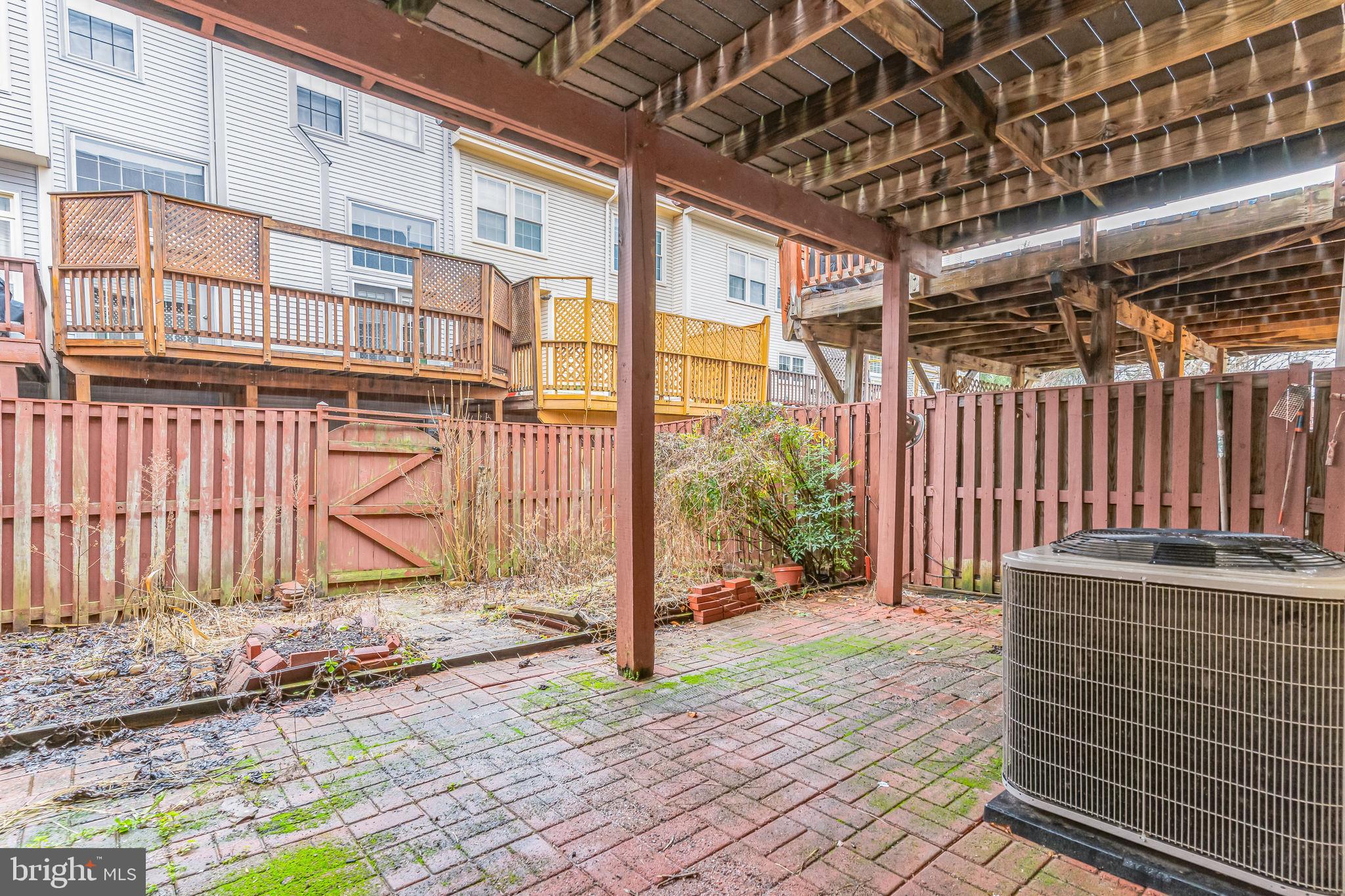 LIFESTYLE AT SULLY STATION - Residential Lease