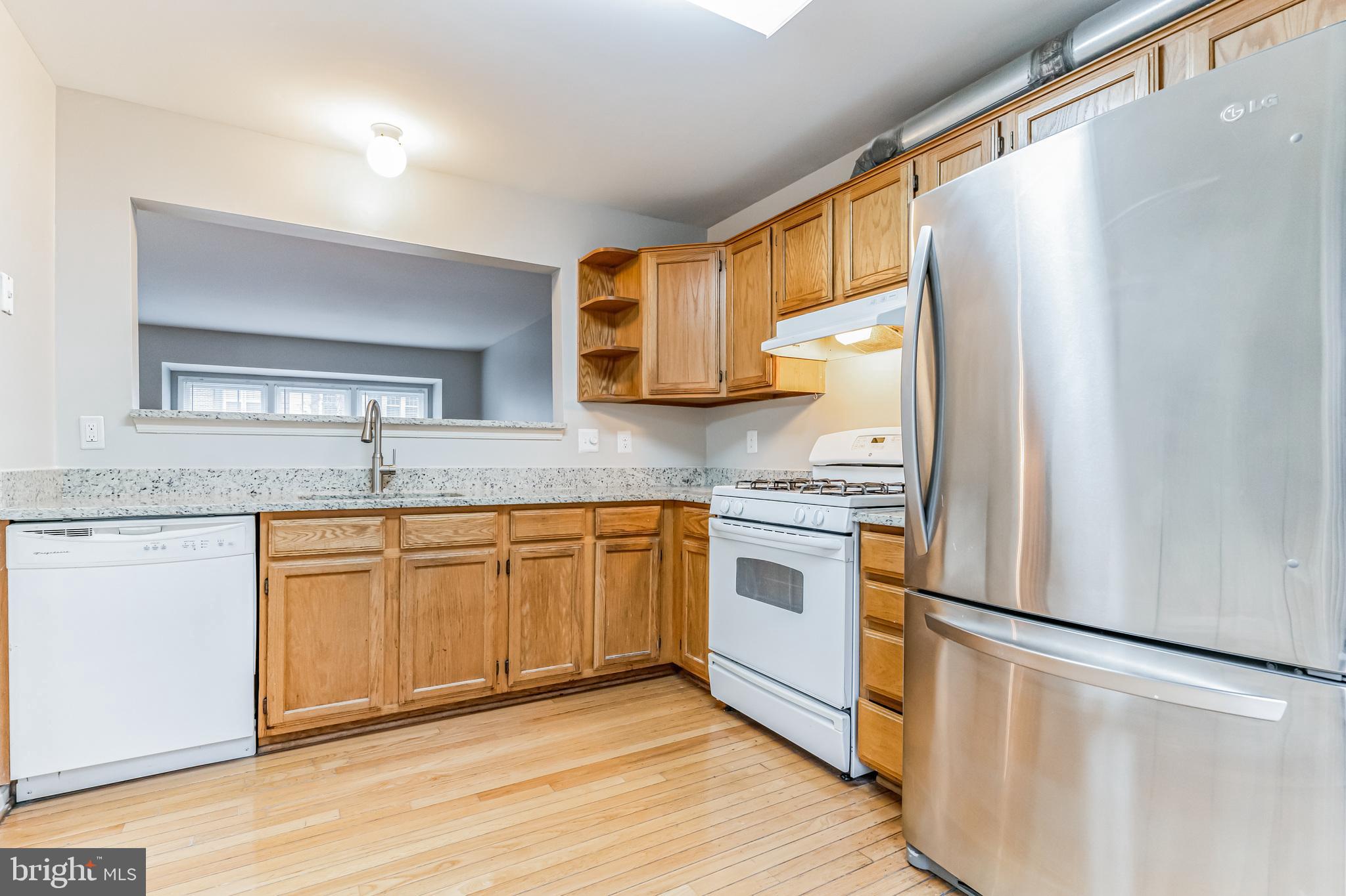 LIFESTYLE AT SULLY STATION - Residential Lease