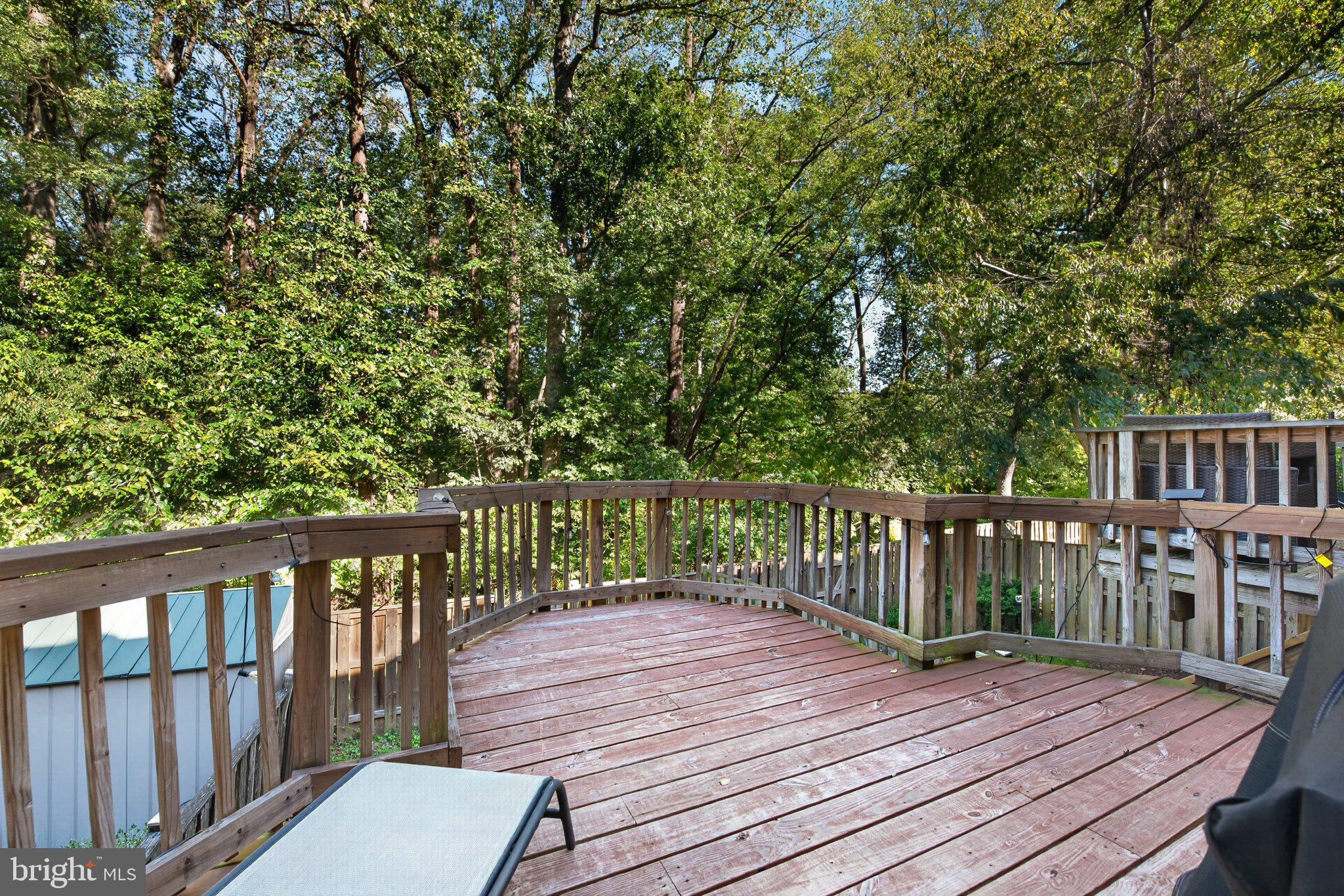 9025 ARMENDOWN DRIVE