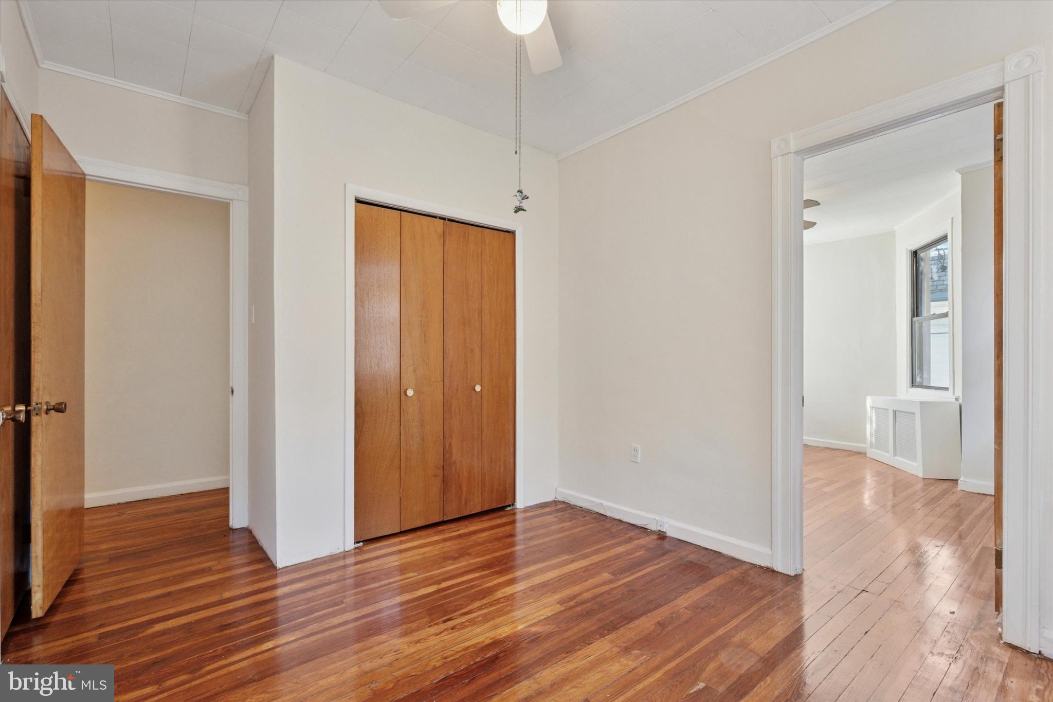 GIRARD ESTATES - Residential