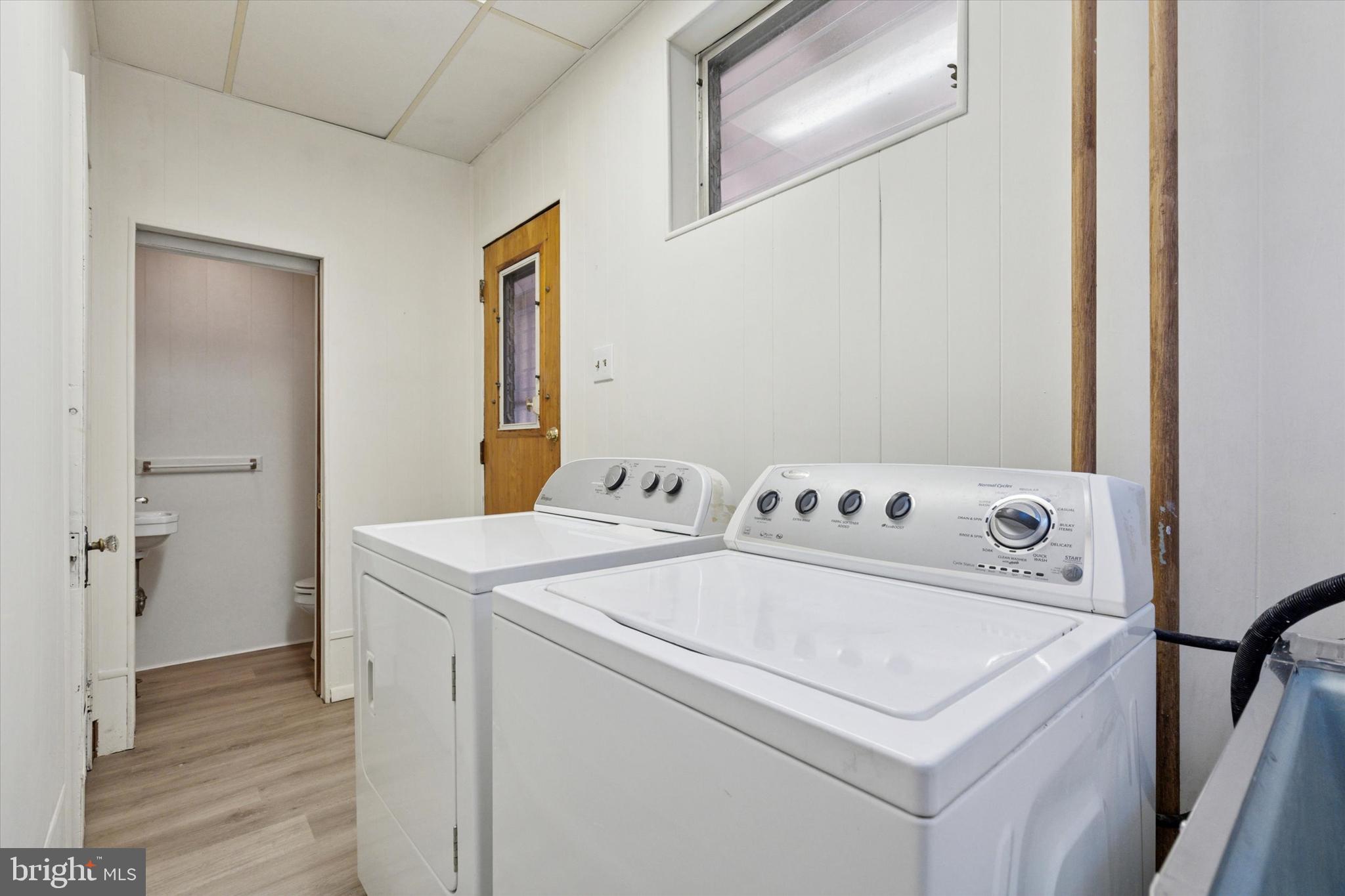 GIRARD ESTATES - Residential