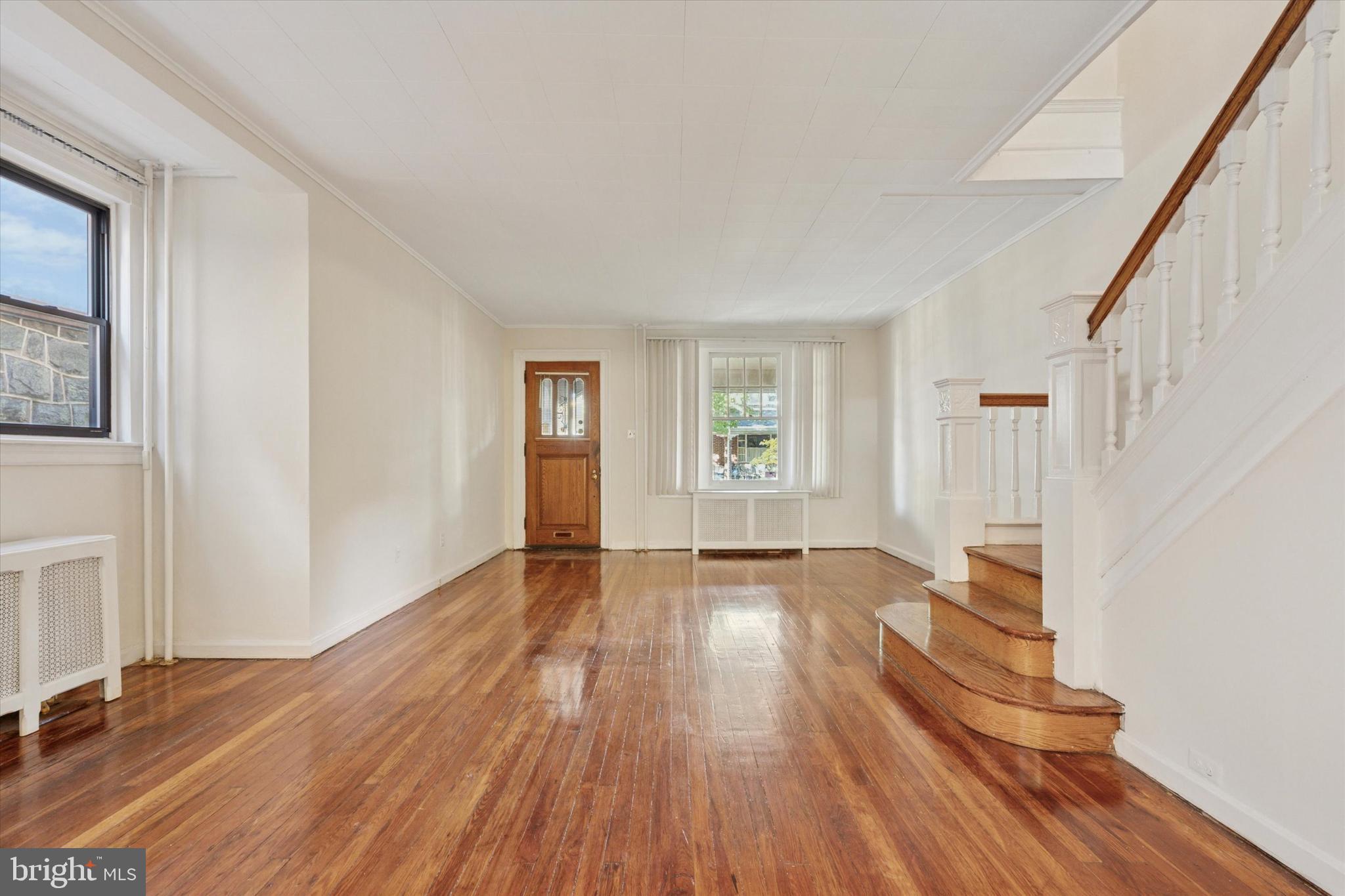 GIRARD ESTATES - Residential