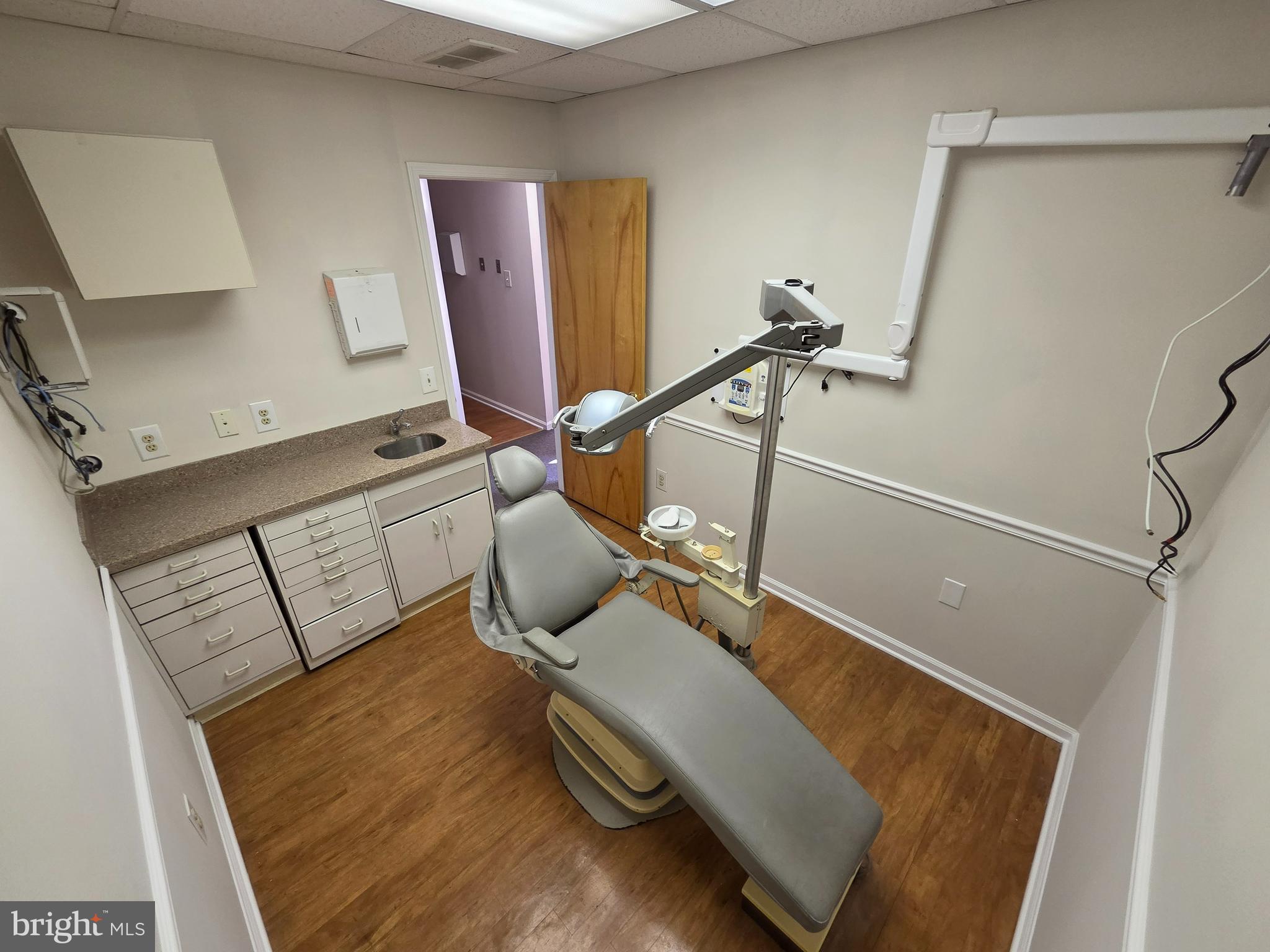 146 LAKEVIEW DRIVE S 302