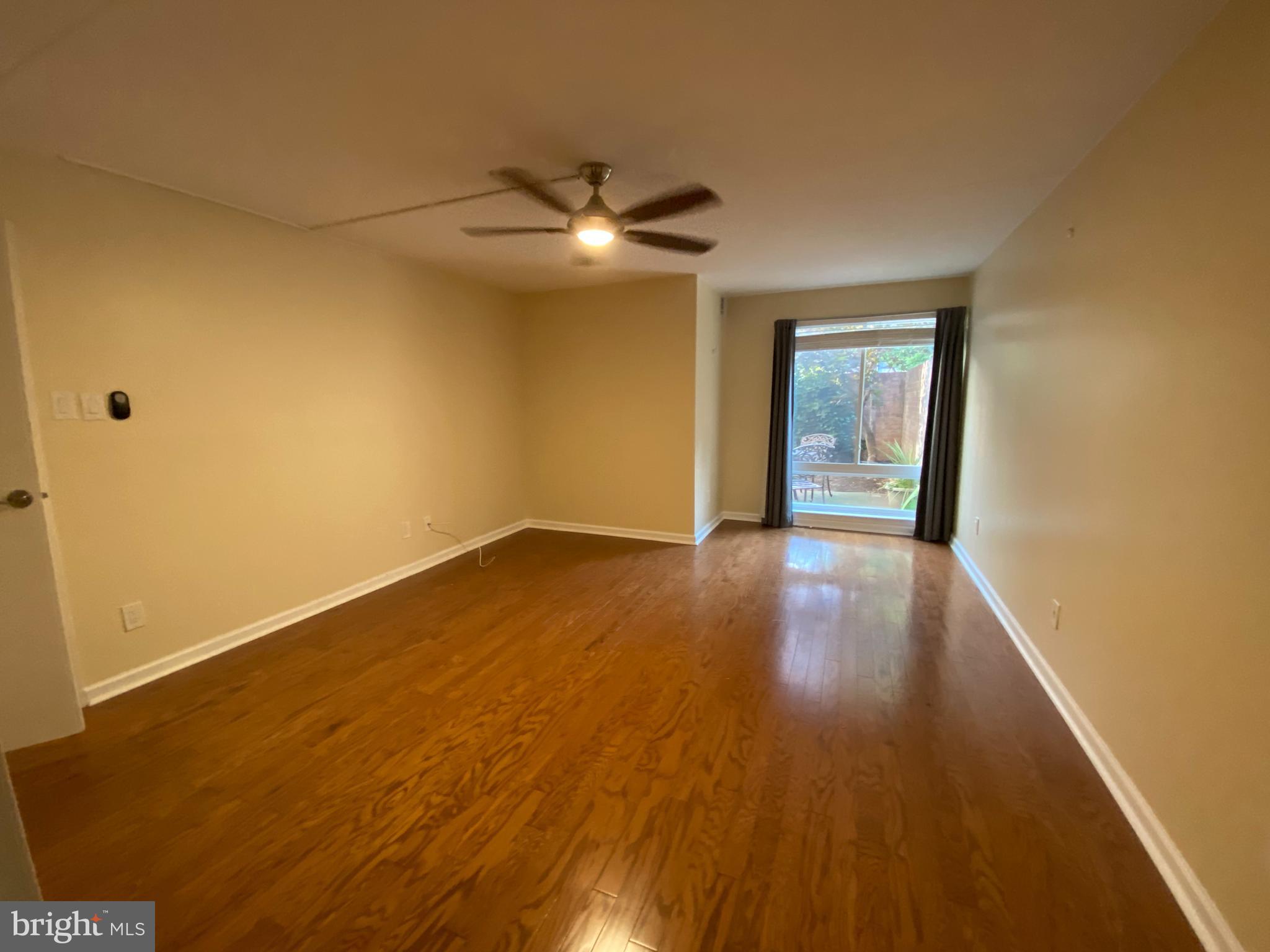 SOCIETY HILL - Residential Lease