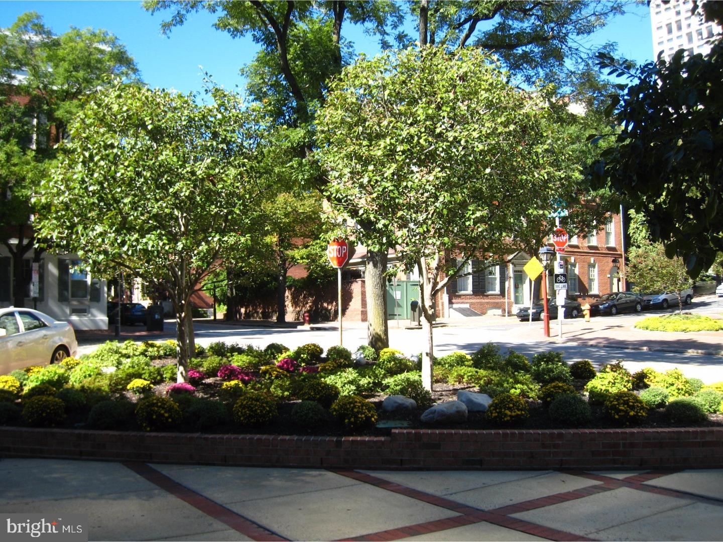 SOCIETY HILL - Residential Lease