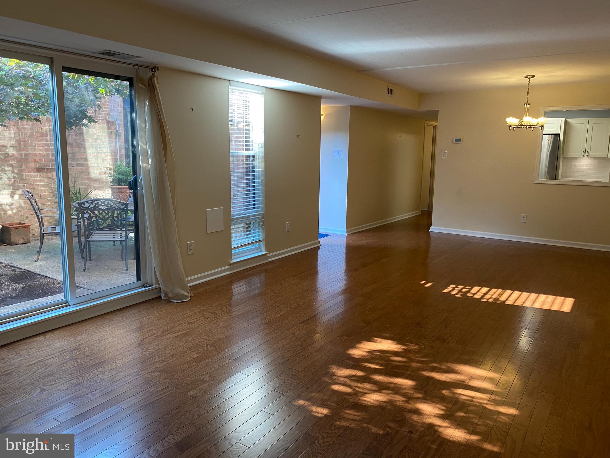 SOCIETY HILL - Residential Lease