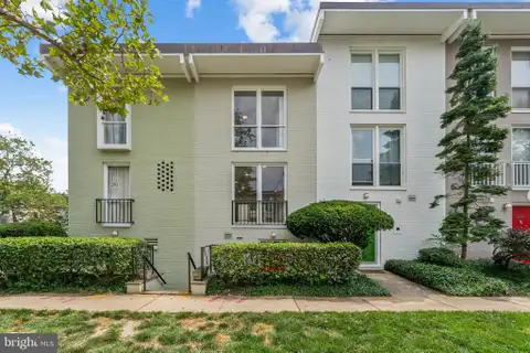 MLS: DCDC2277538