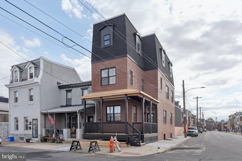 Photo of 2800 Bridge Street, PHILADELPHIA, PA 19137 (MLS # PAPH2554612)