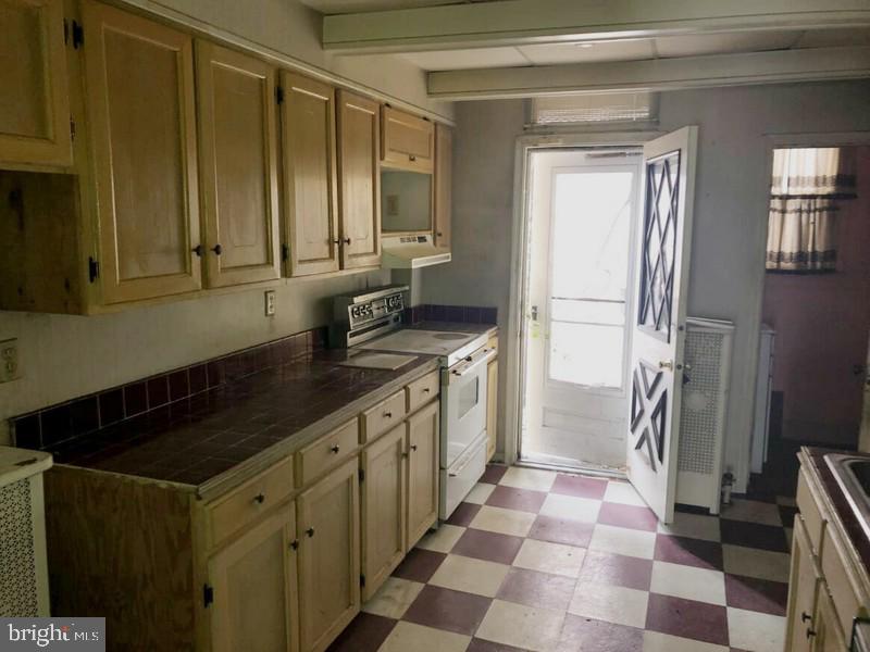 PARK HEIGHTS - Residential